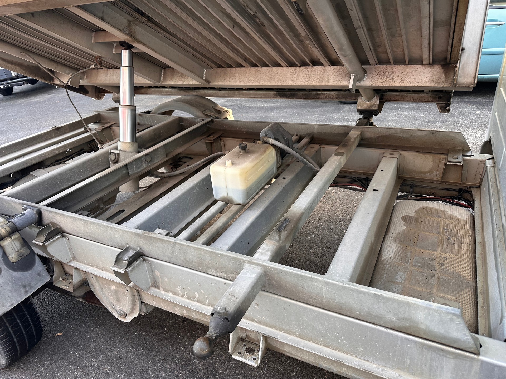 PEUGEOT Boxer 3.0 HDI 335 L2-image-14