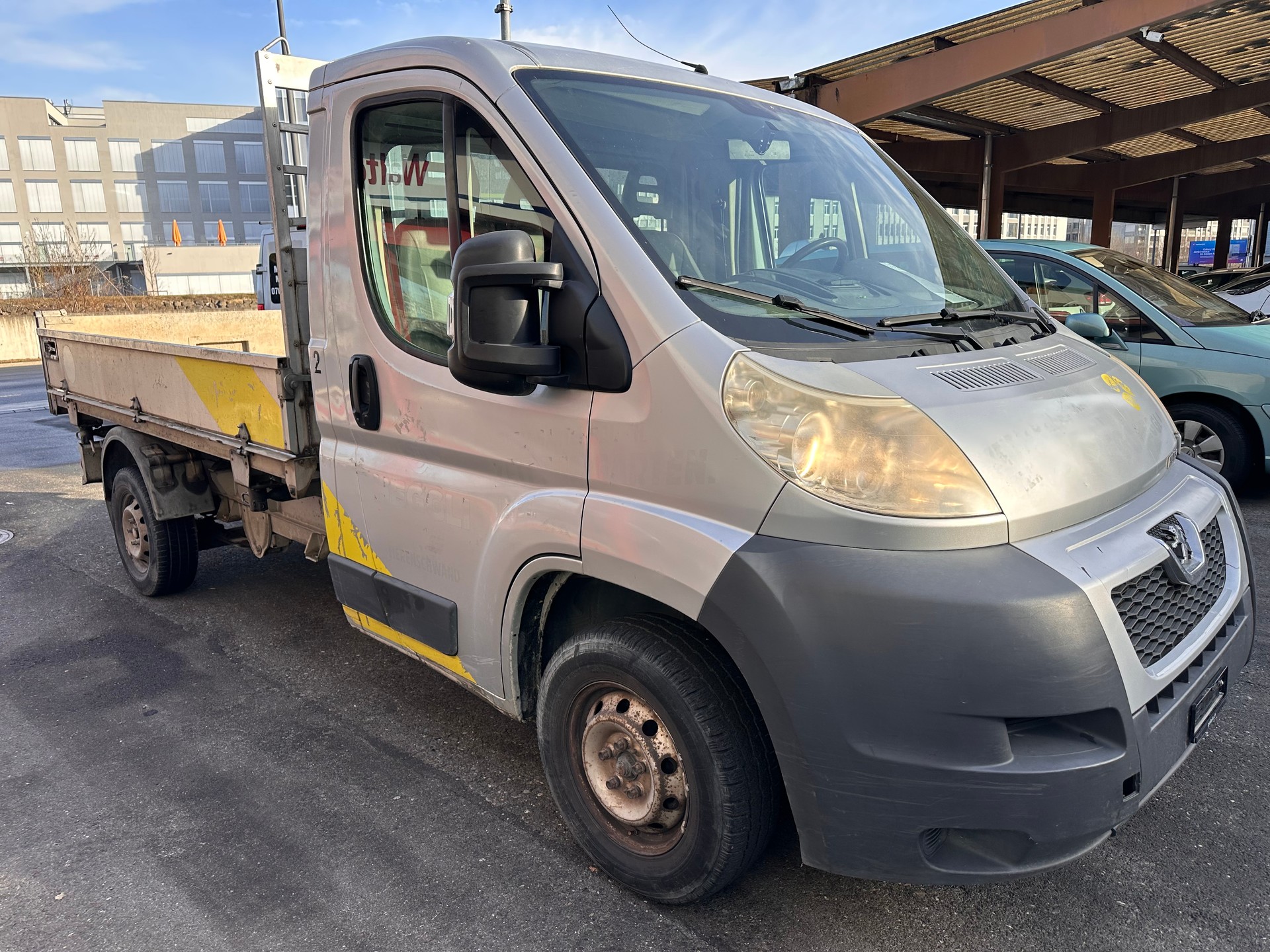PEUGEOT Boxer 3.0 HDI 335 L2-image-2