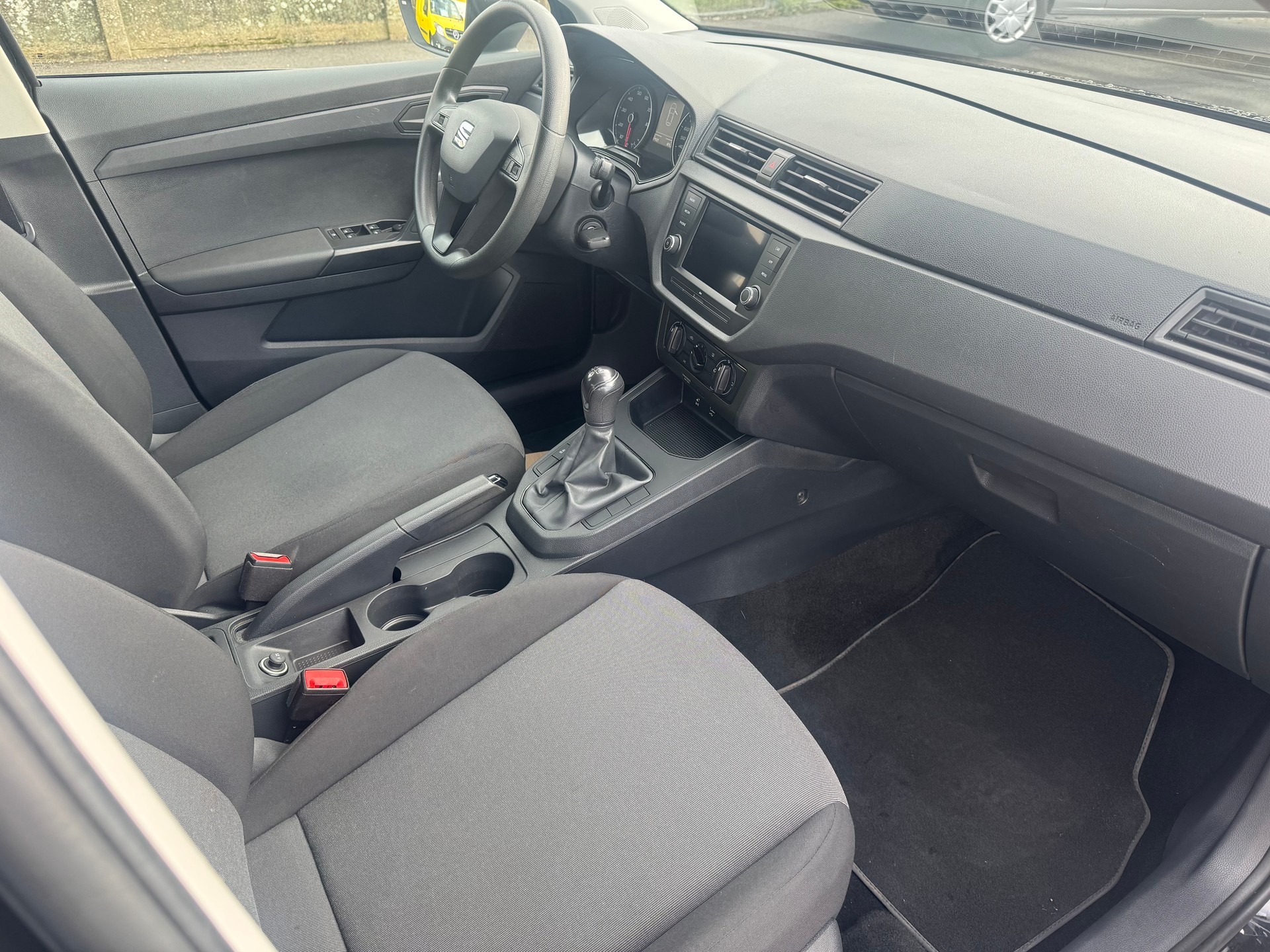SEAT Ibiza 1.0 EcoTSI Reference-image-8