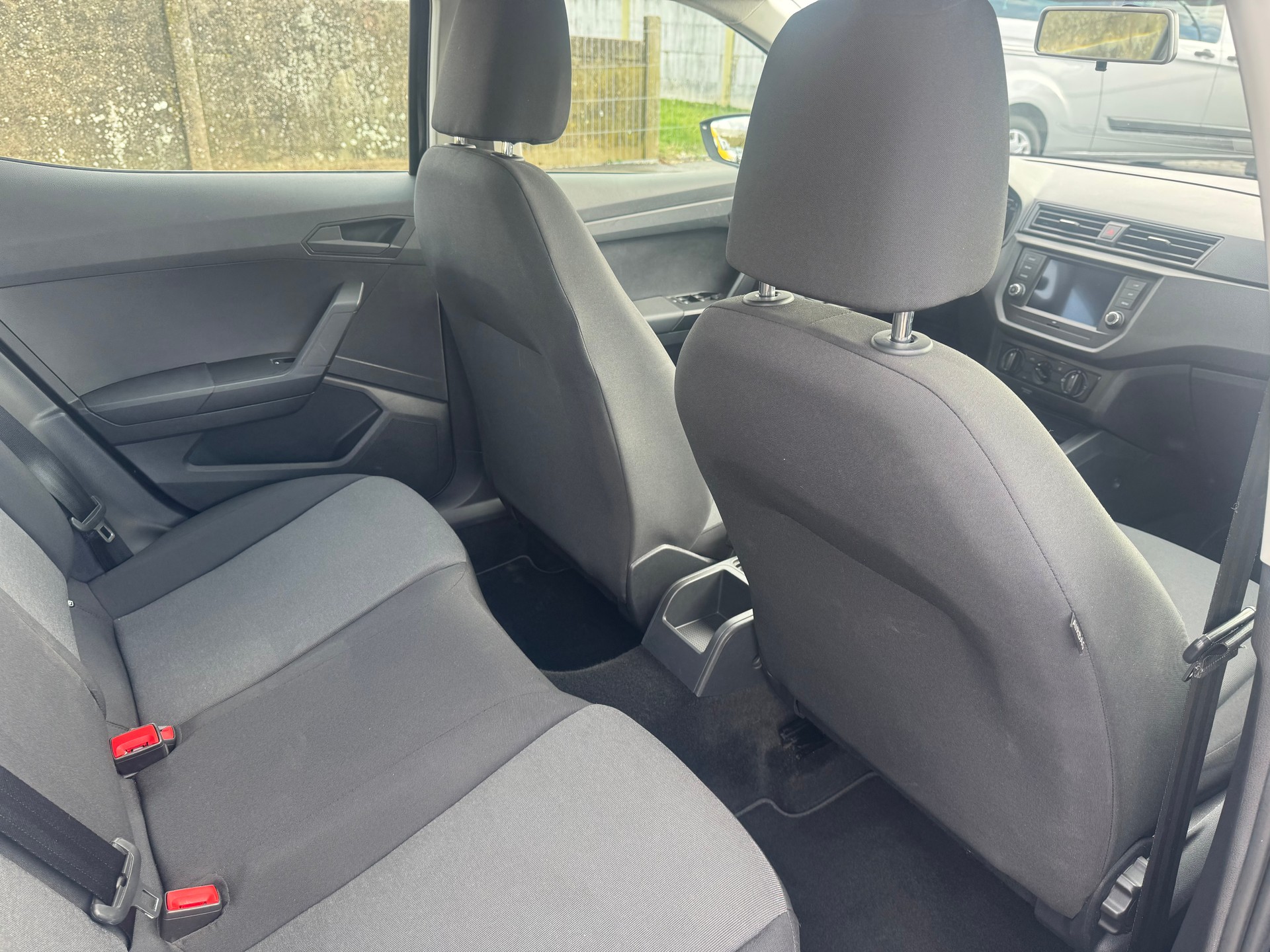 SEAT Ibiza 1.0 EcoTSI Reference-image-10
