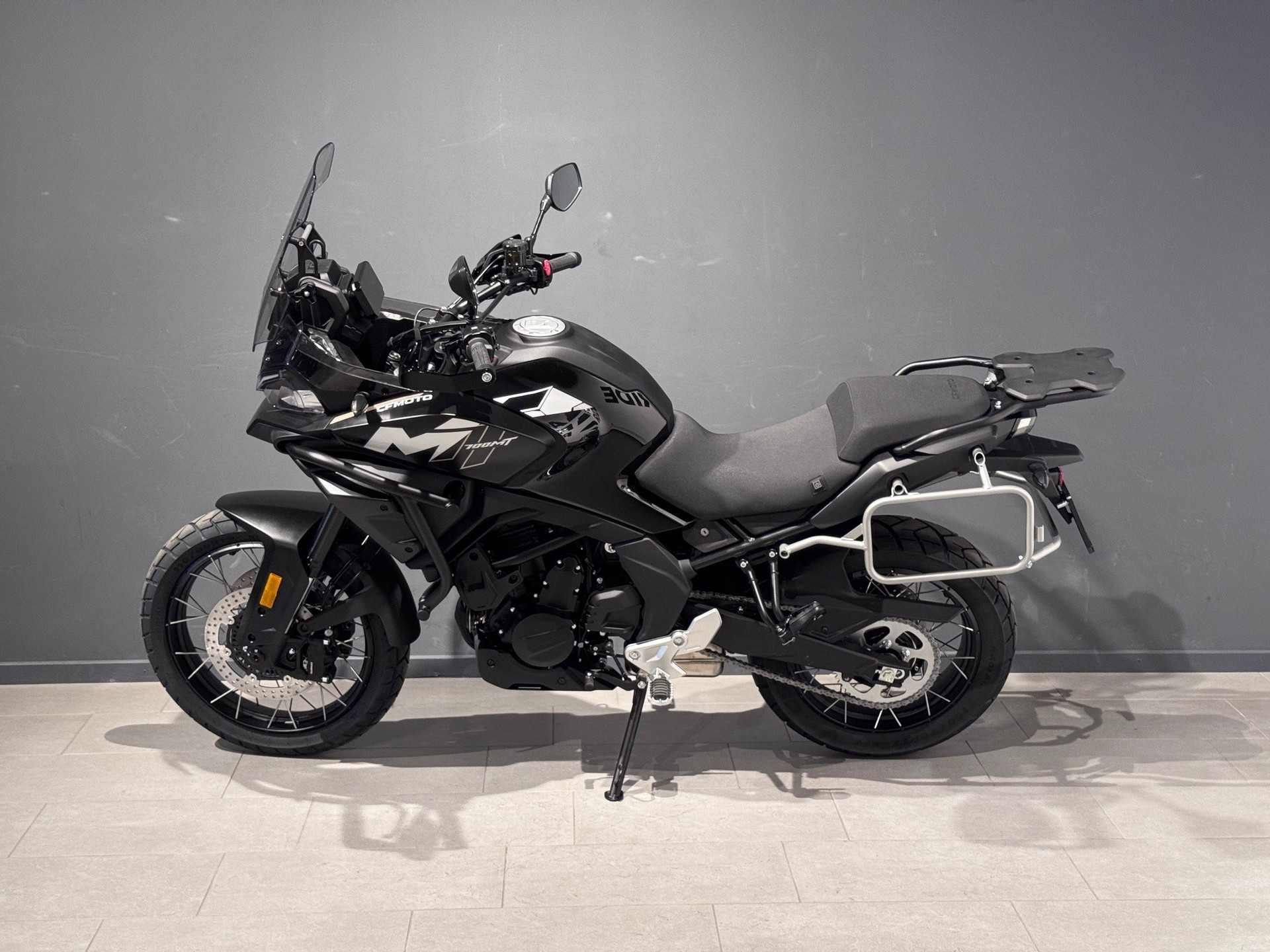 CF MOTO 700MT ADV-showroom-element-3