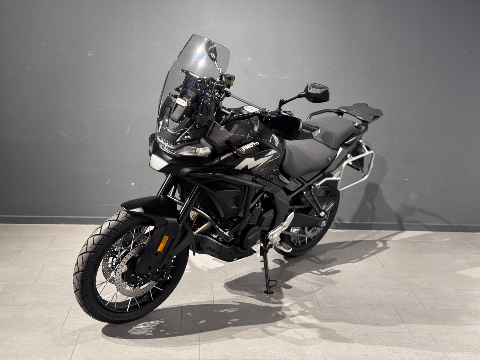 CF MOTO 700MT ADV-showroom-element-2