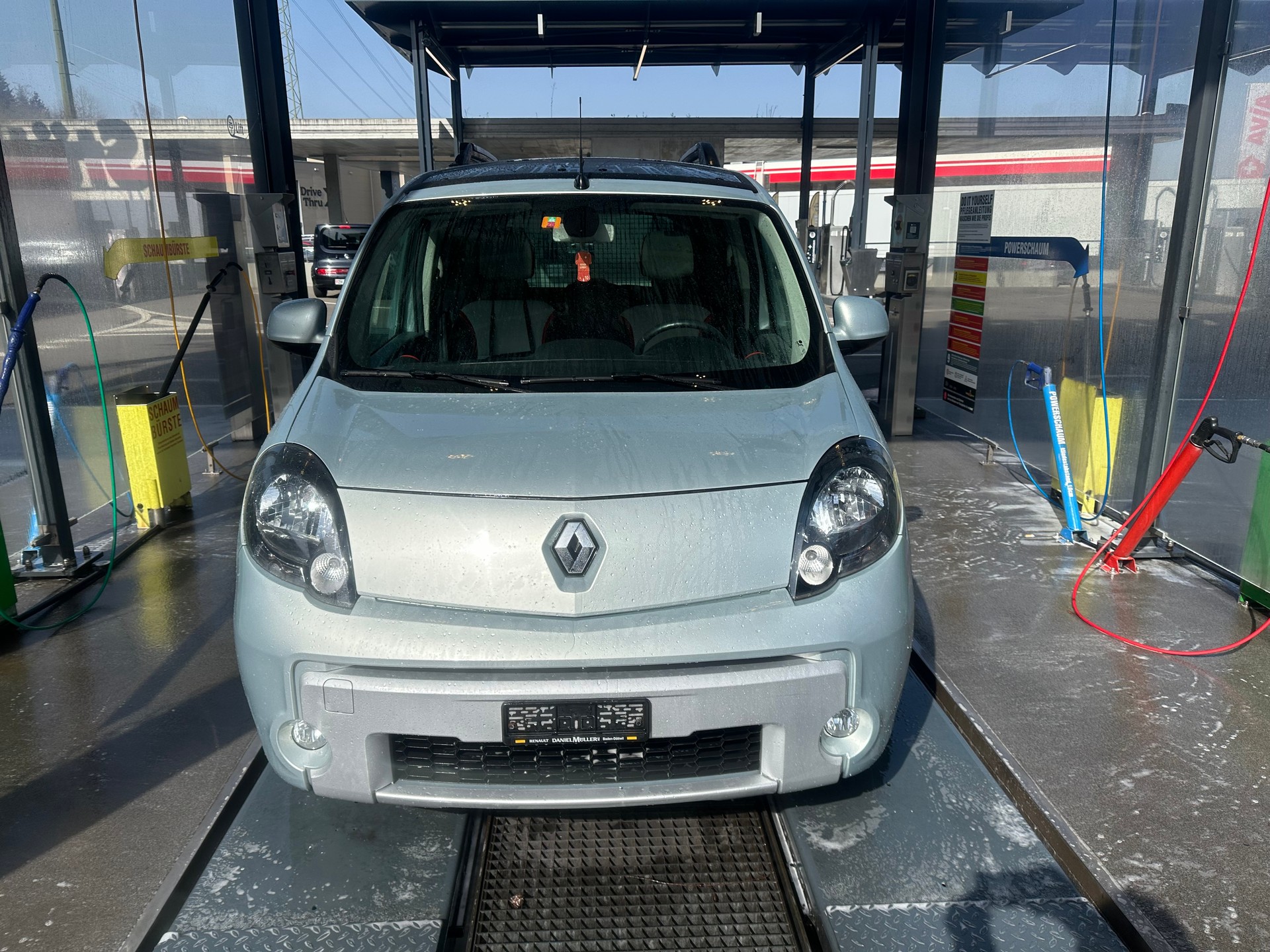 RENAULT Kangoo 1.5 dCi Happy Family-image-0