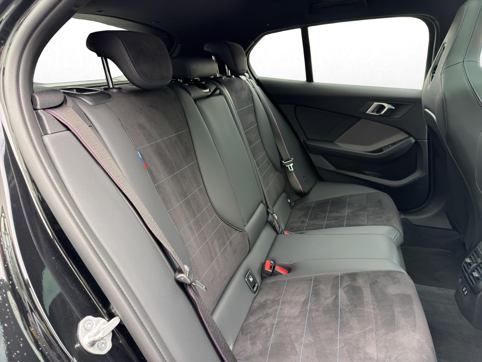 BMW M135i xDrive-image-14