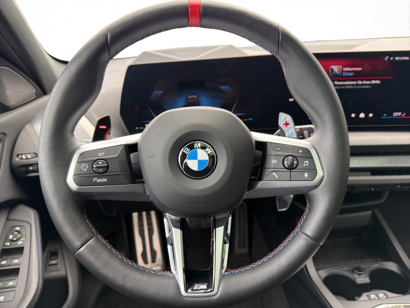 BMW M135i xDrive-image-10