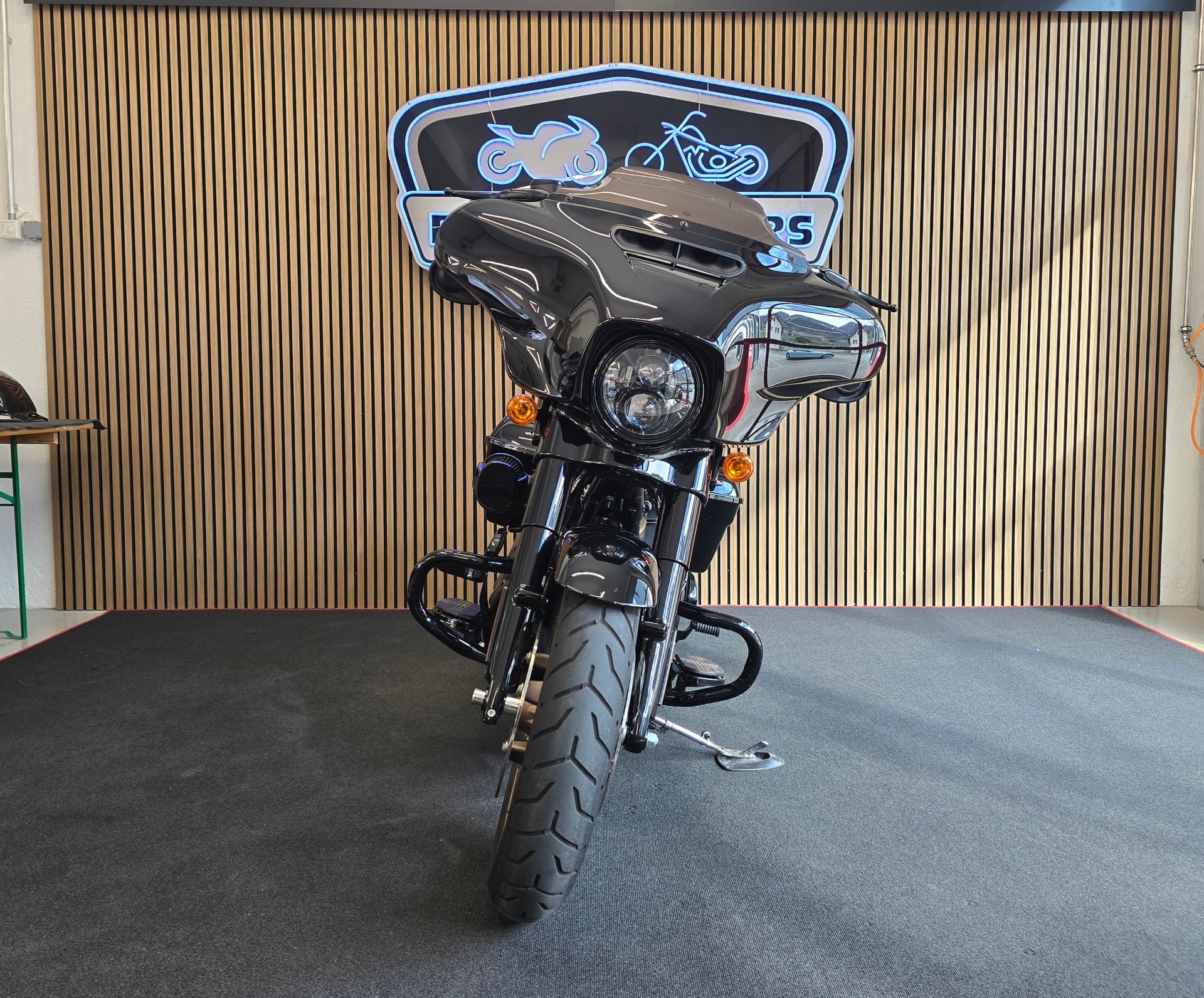 HARLEY-DAVIDSON Street Glide ST-image-2