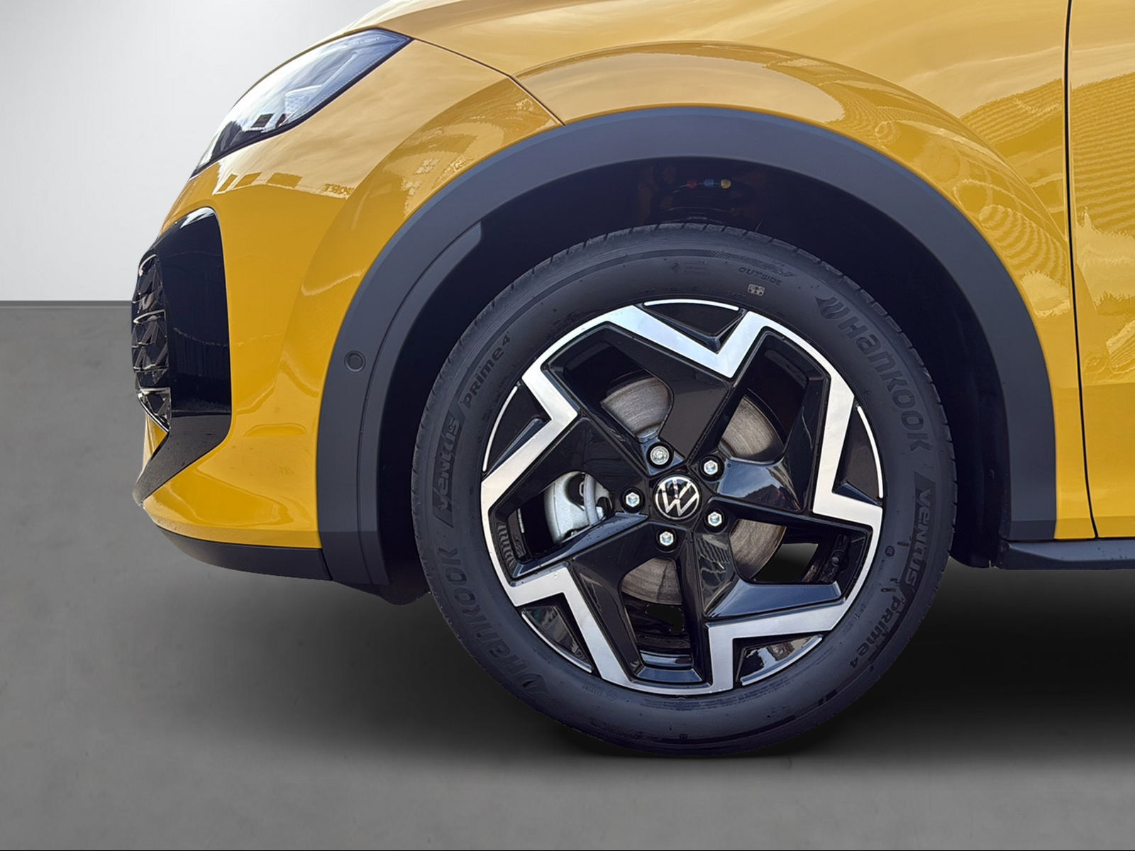 VW T-Roc 1.5 eTSI R-Line DSG-image-3