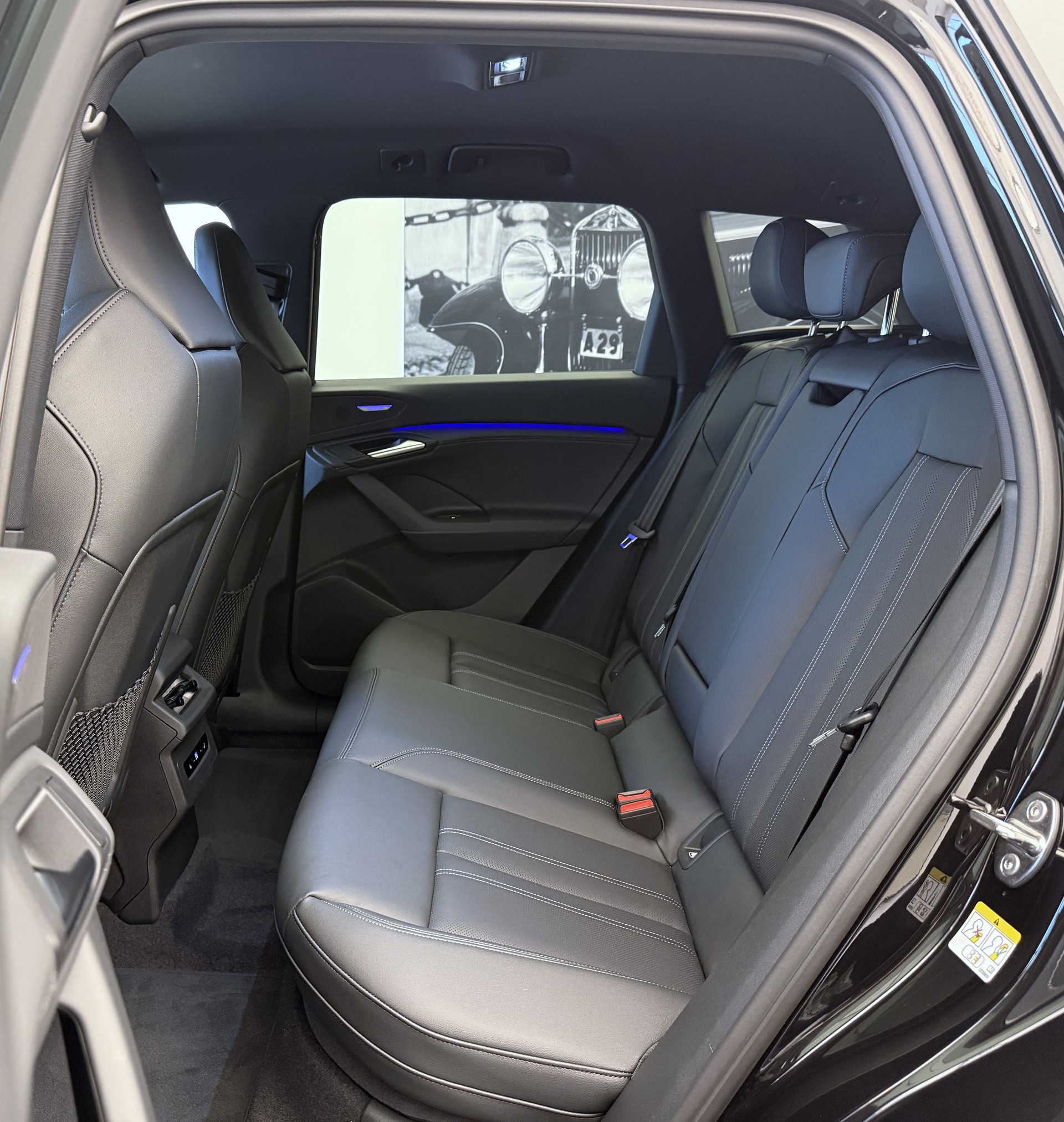 AUDI Q6 e-tron quattro-image-17