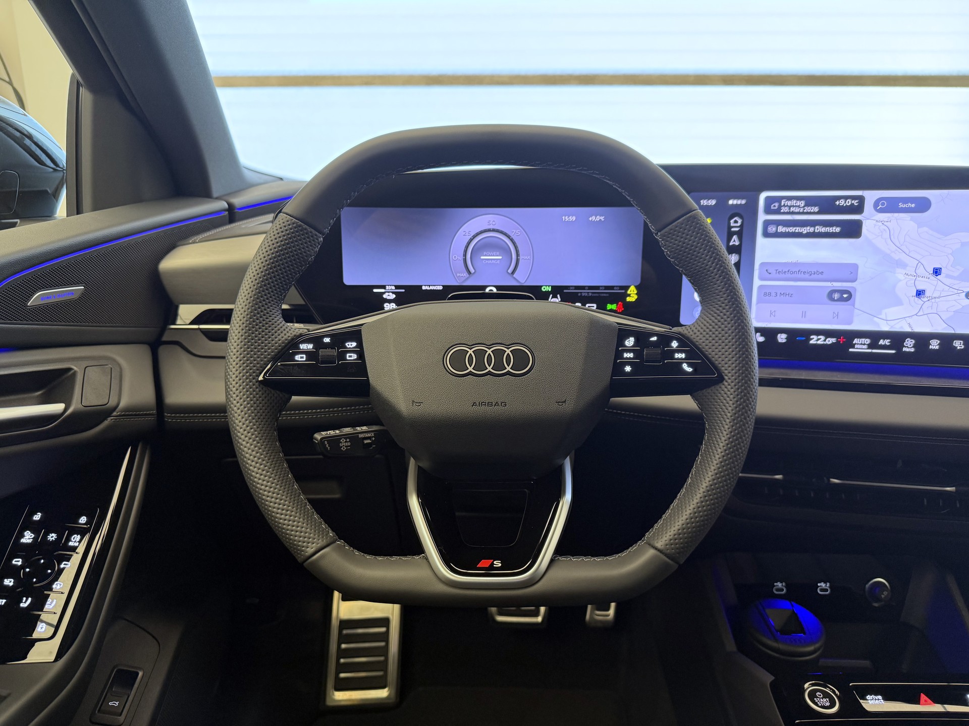 AUDI Q6 e-tron quattro-image-7
