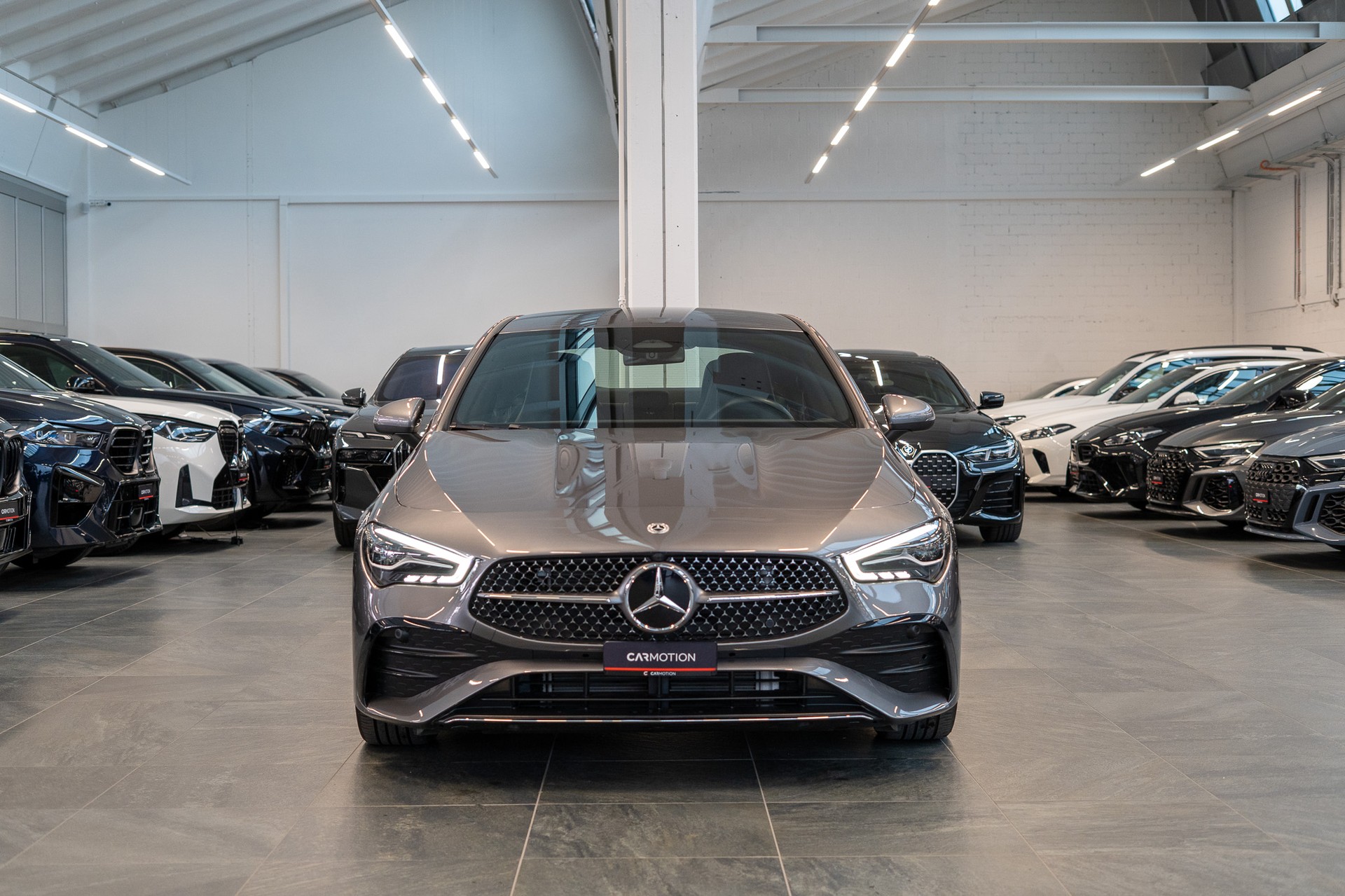 MERCEDES-BENZ CLA 220 AMG Line 4matic / Facelift / Rückfahrkamera / Ambientebeleuchtung-image-1