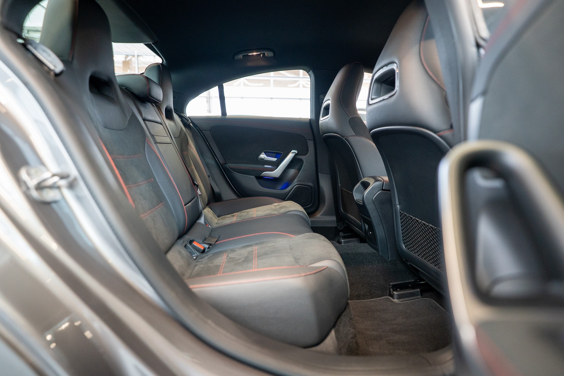 MERCEDES-BENZ CLA 220 AMG Line 4matic / Facelift / Rückfahrkamera / Ambientebeleuchtung-image-13