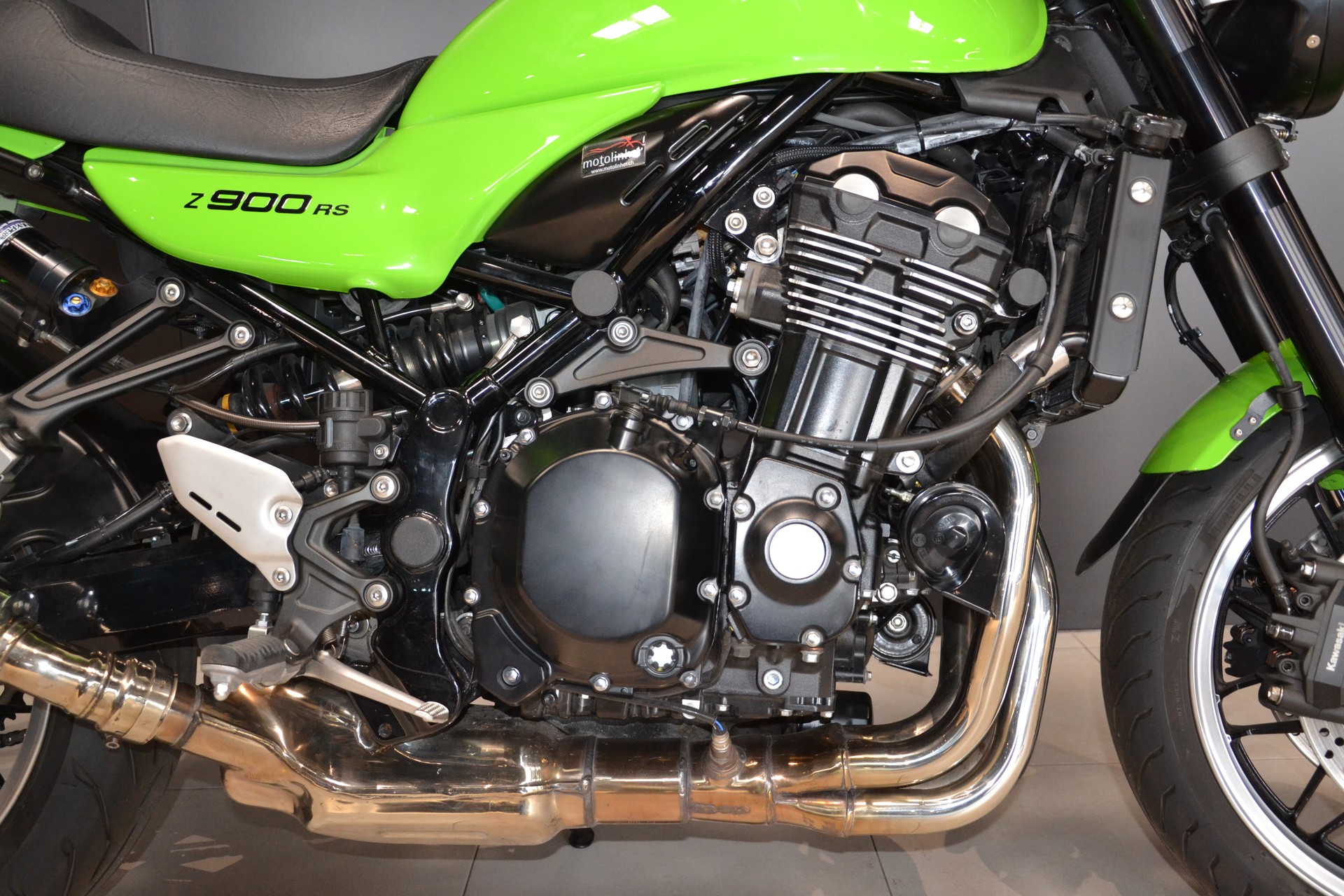 KAWASAKI Z 900 RS-image-13