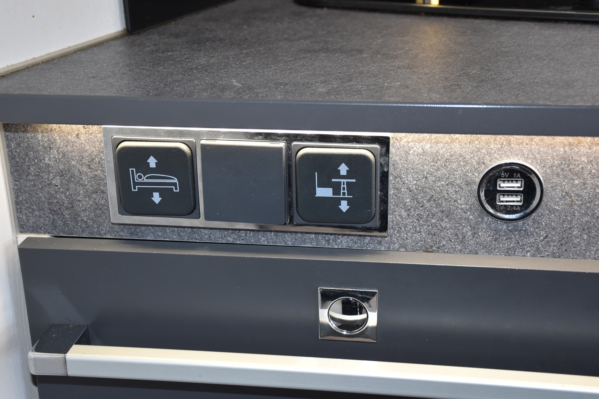 CHAUSSON 650 TITANIUM PREMIUM 2,0 TDCI DIESEL AUTOMAT FORD-image-13