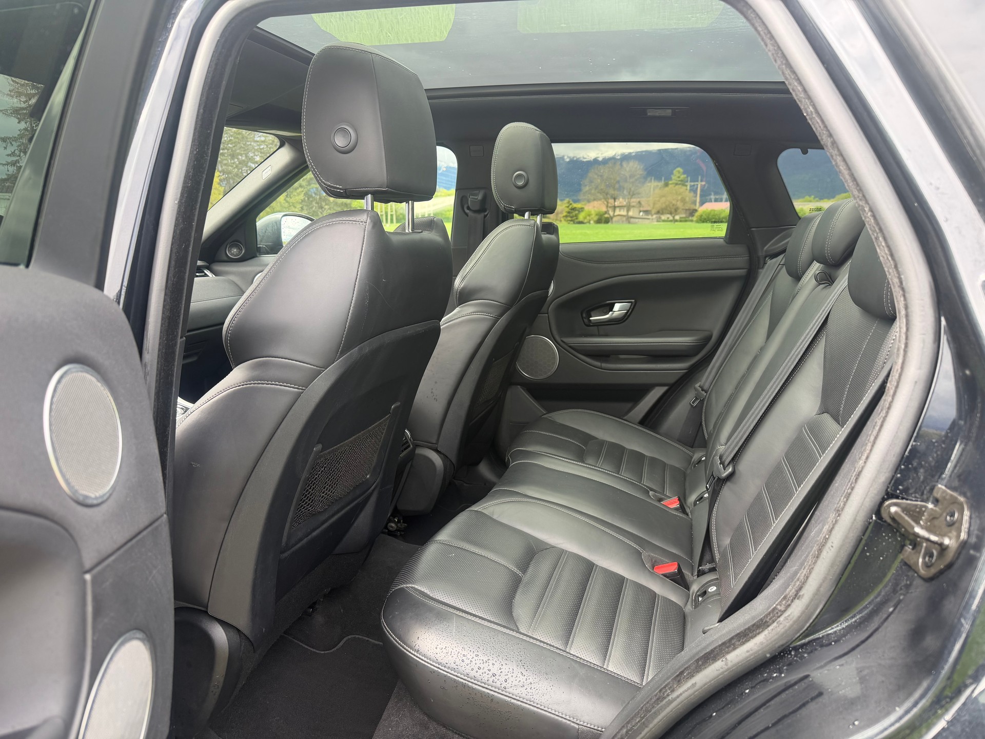 LAND ROVER Range Rover Evoque 2.0 TD4 HSE Dynamic AT9-image-10