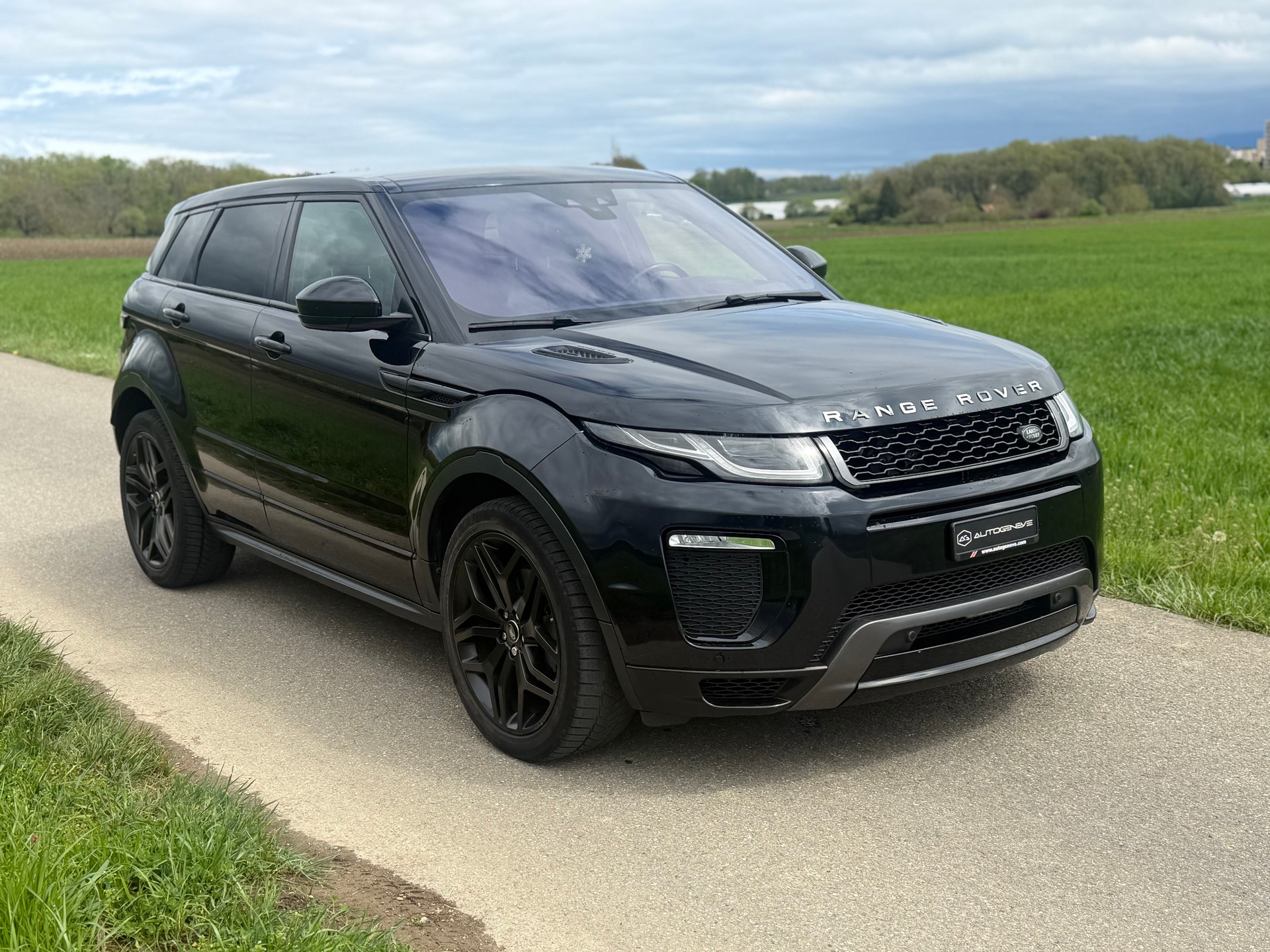 LAND ROVER Range Rover Evoque 2.0 TD4 HSE Dynamic AT9-image-5