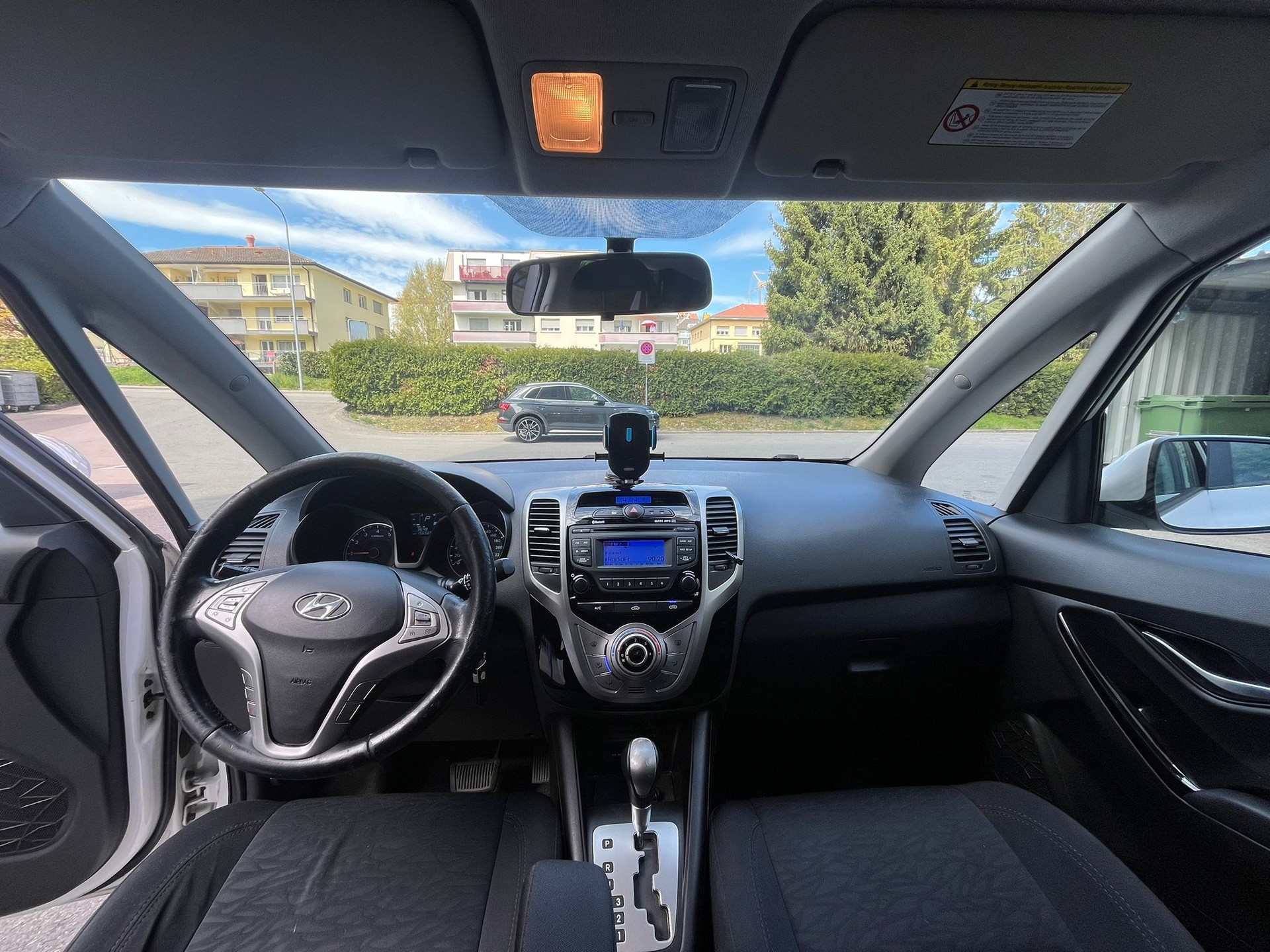 HYUNDAI iX20 1.6 Premium Automatic-image-11