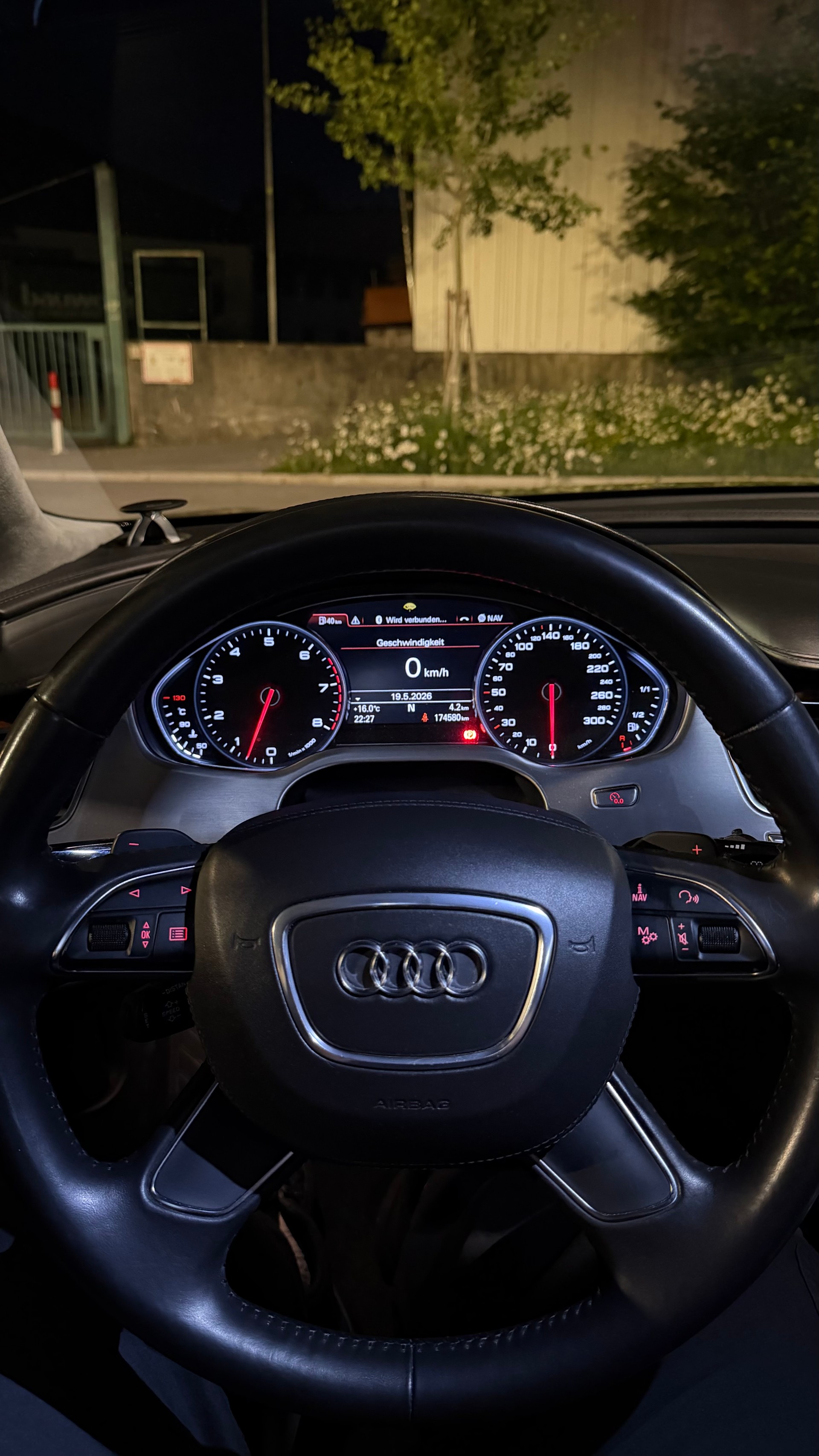 AUDI A8 L 6.3 FSI W12 quattro tiptronic-image-7