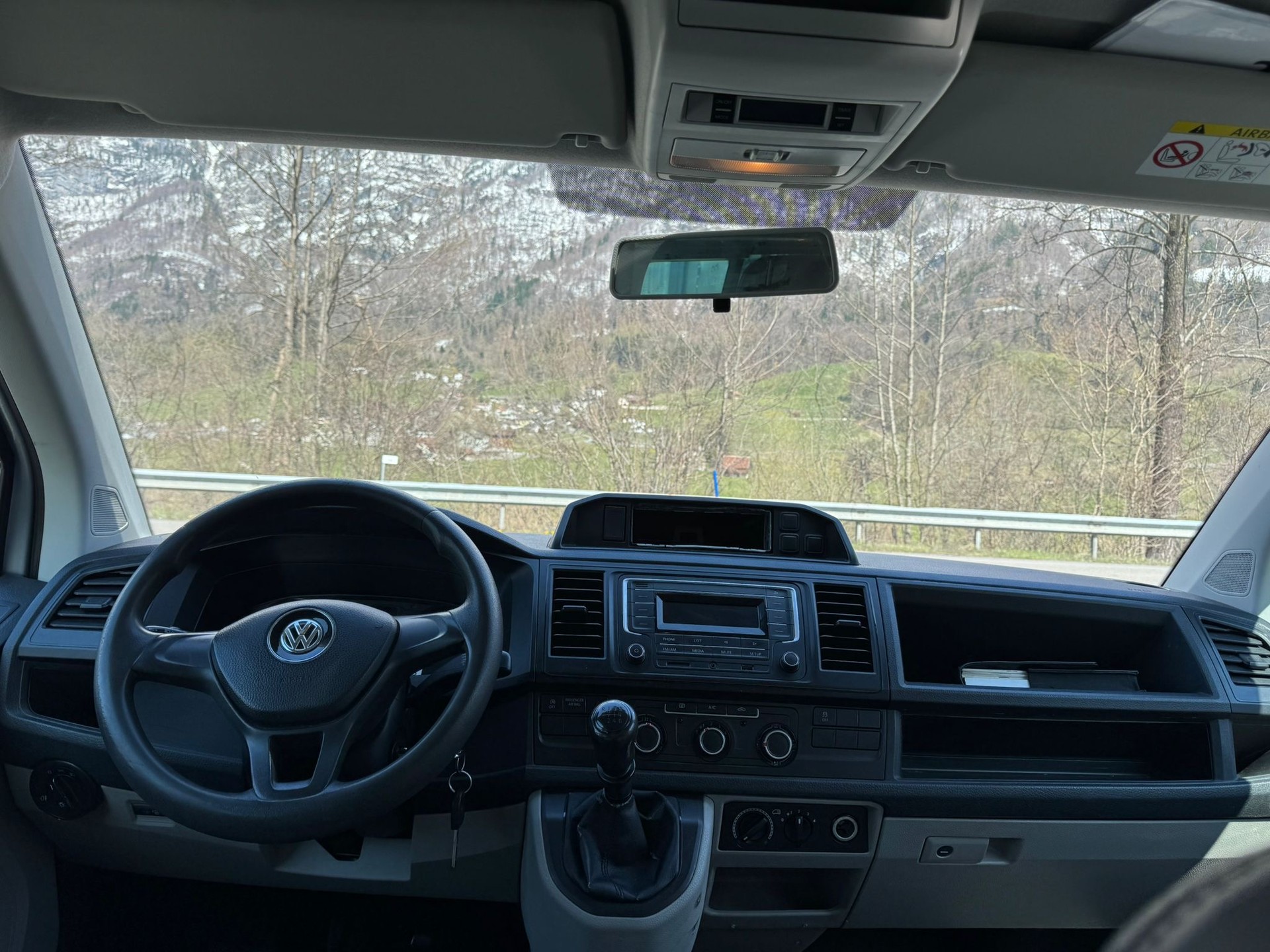 VW T6 2.0 TDI 4Motion-image-7