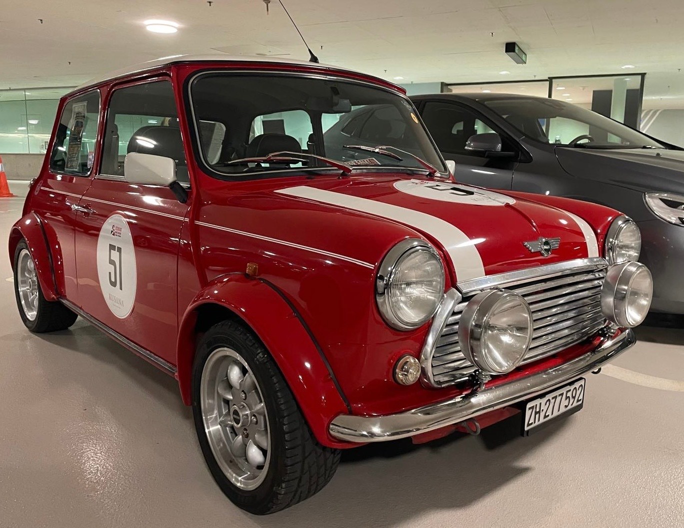 MINI Cooper-image-1