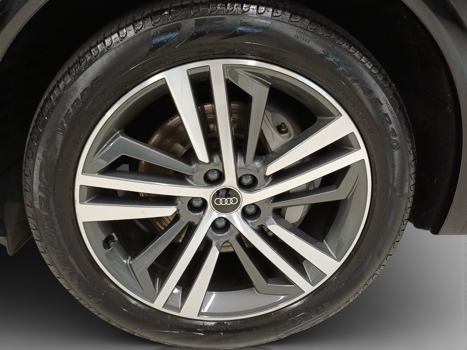 AUDI Q5 55 TFSI e PHEV S line quattro S-tronic-image-13