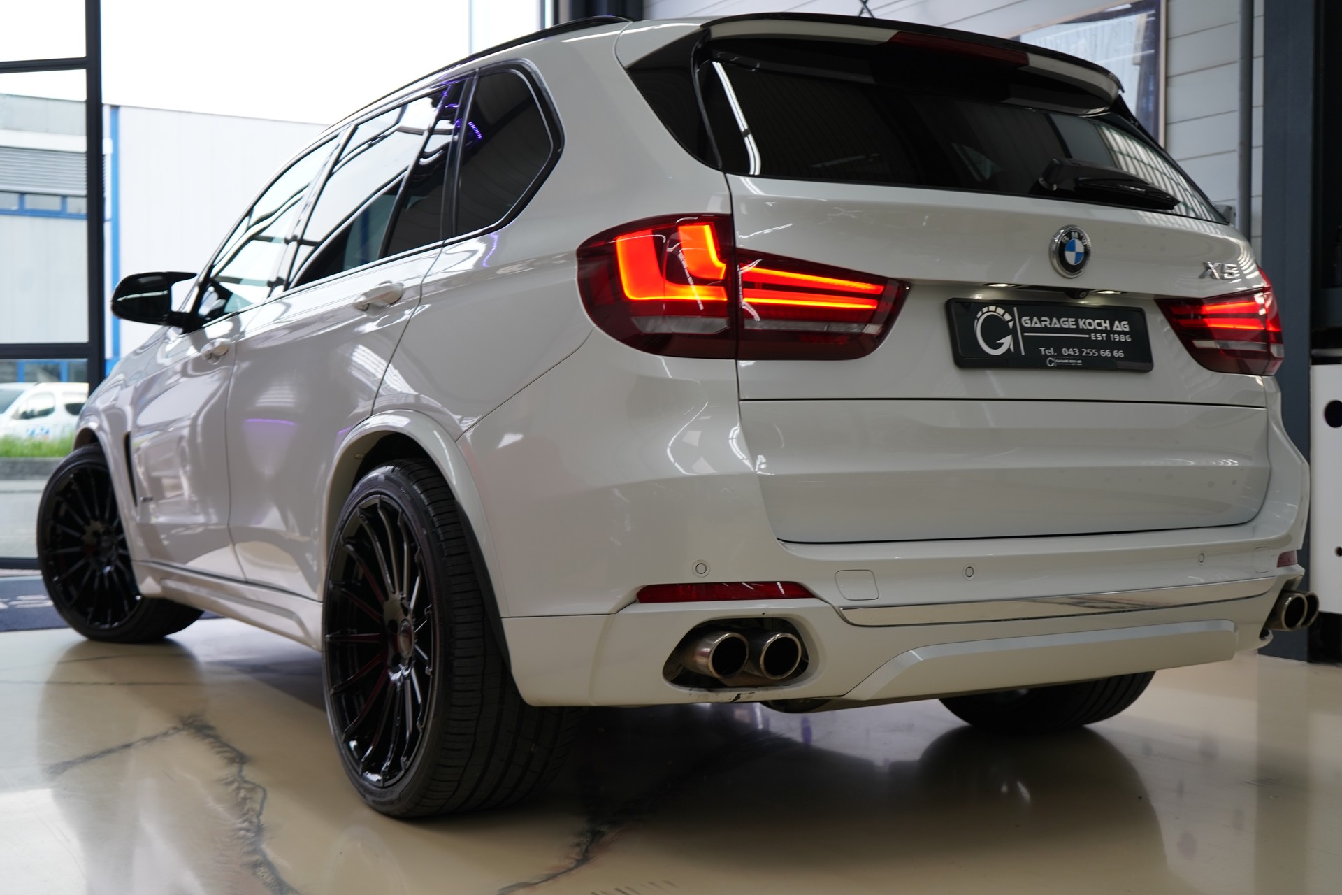 BMW X5 xDrive 50i Steptronic-image-5