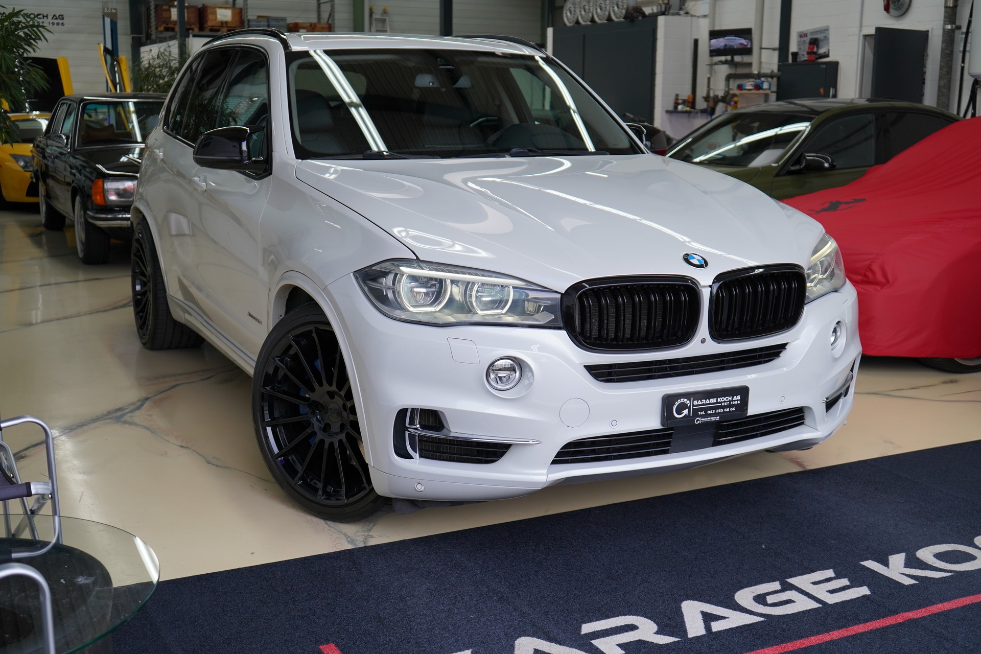 BMW X5 xDrive 50i Steptronic-image-11
