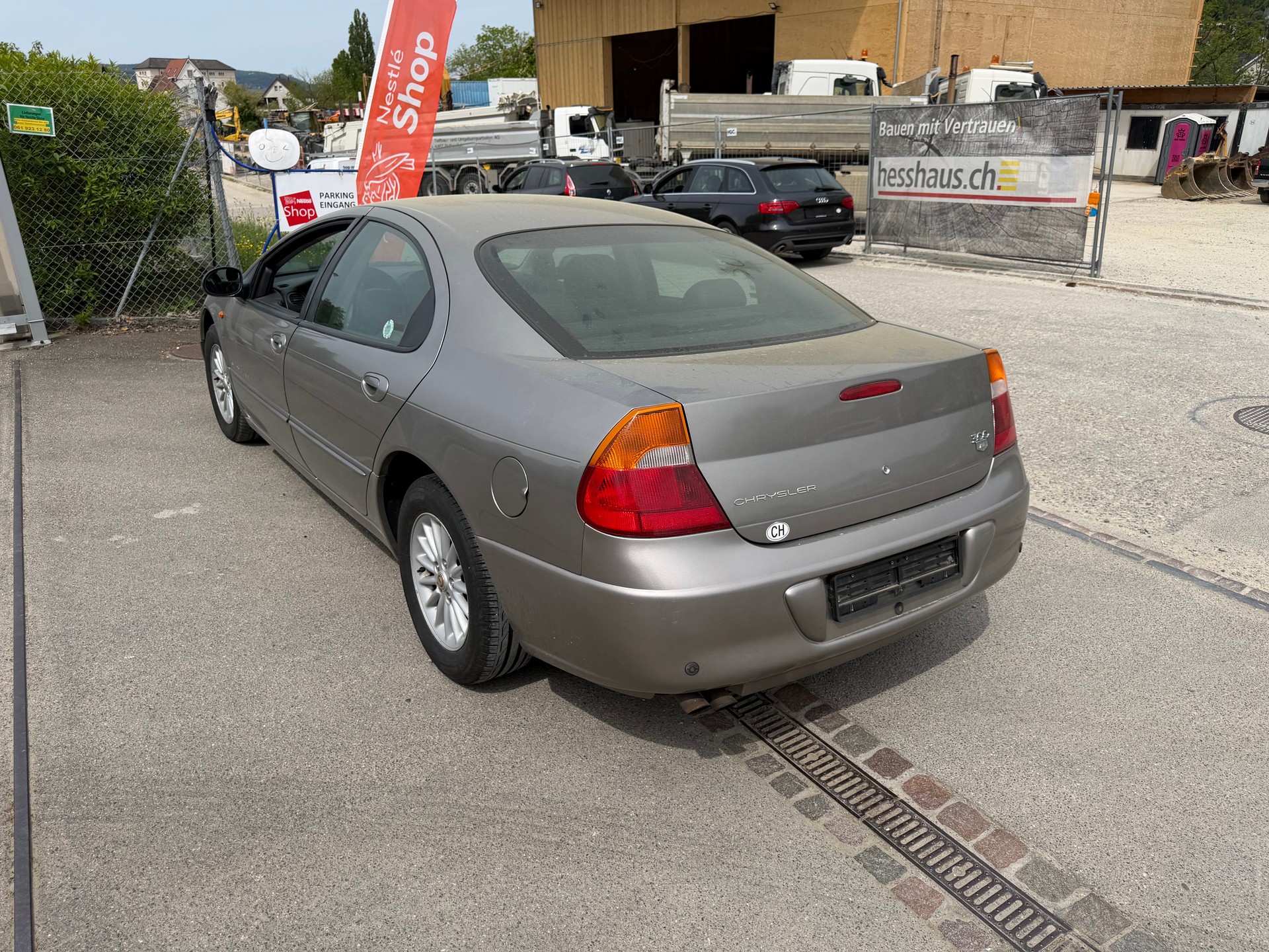CHRYSLER 300M-image-1