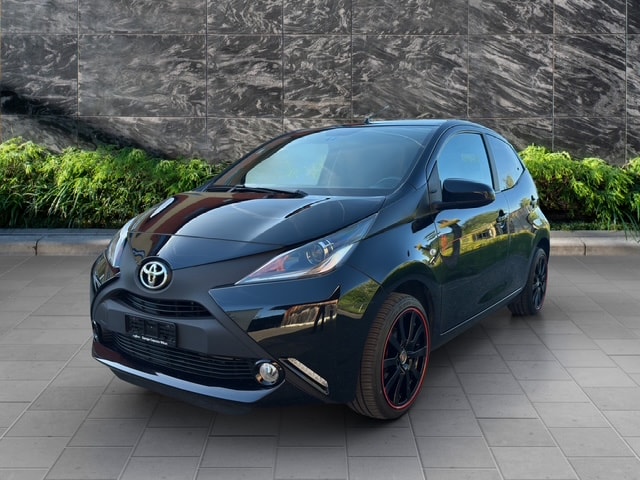 TOYOTA Aygo 1.2 VVT-i x-play