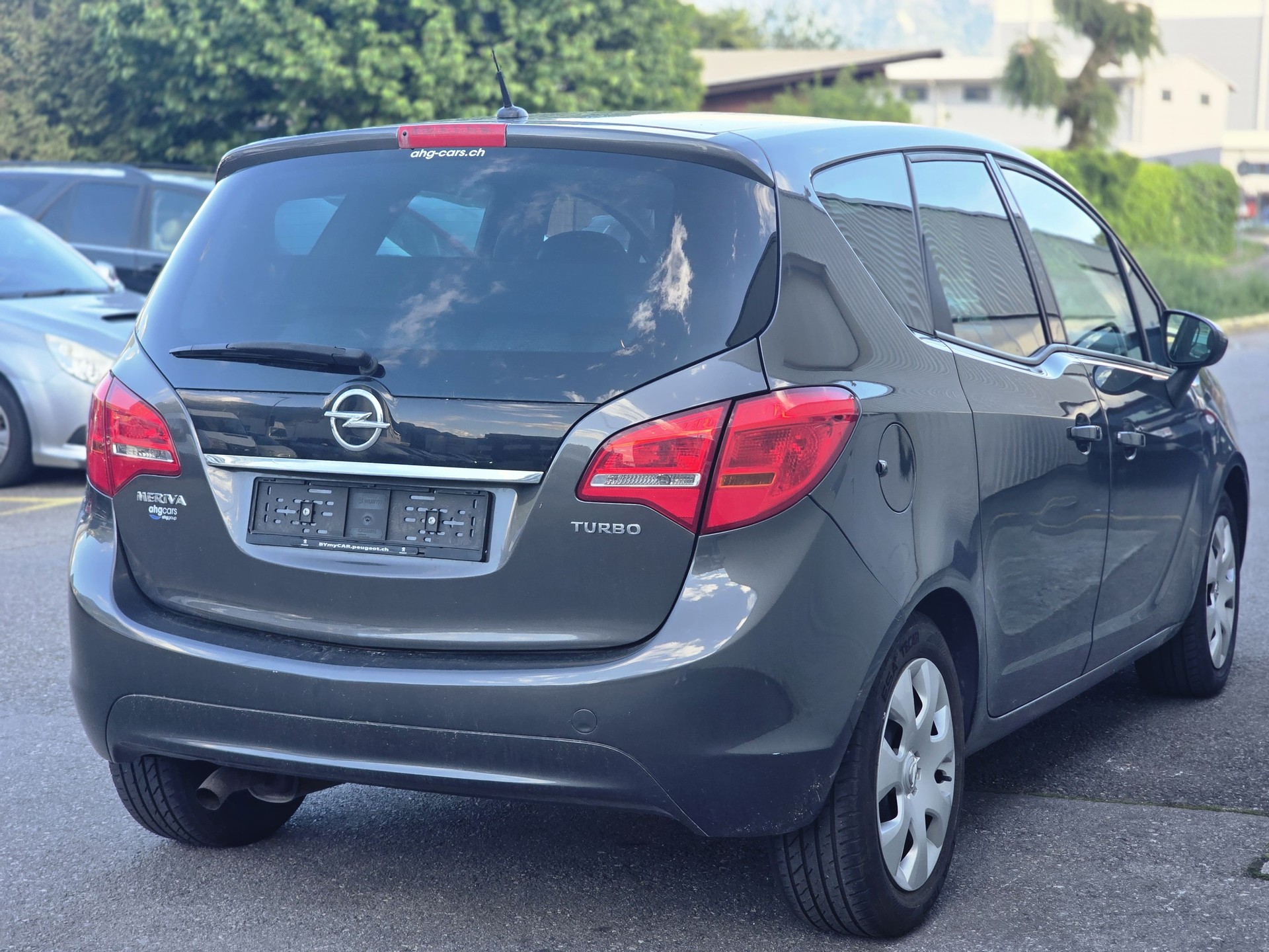 OPEL Meriva 1.4 Turbo Enjoy-image-4