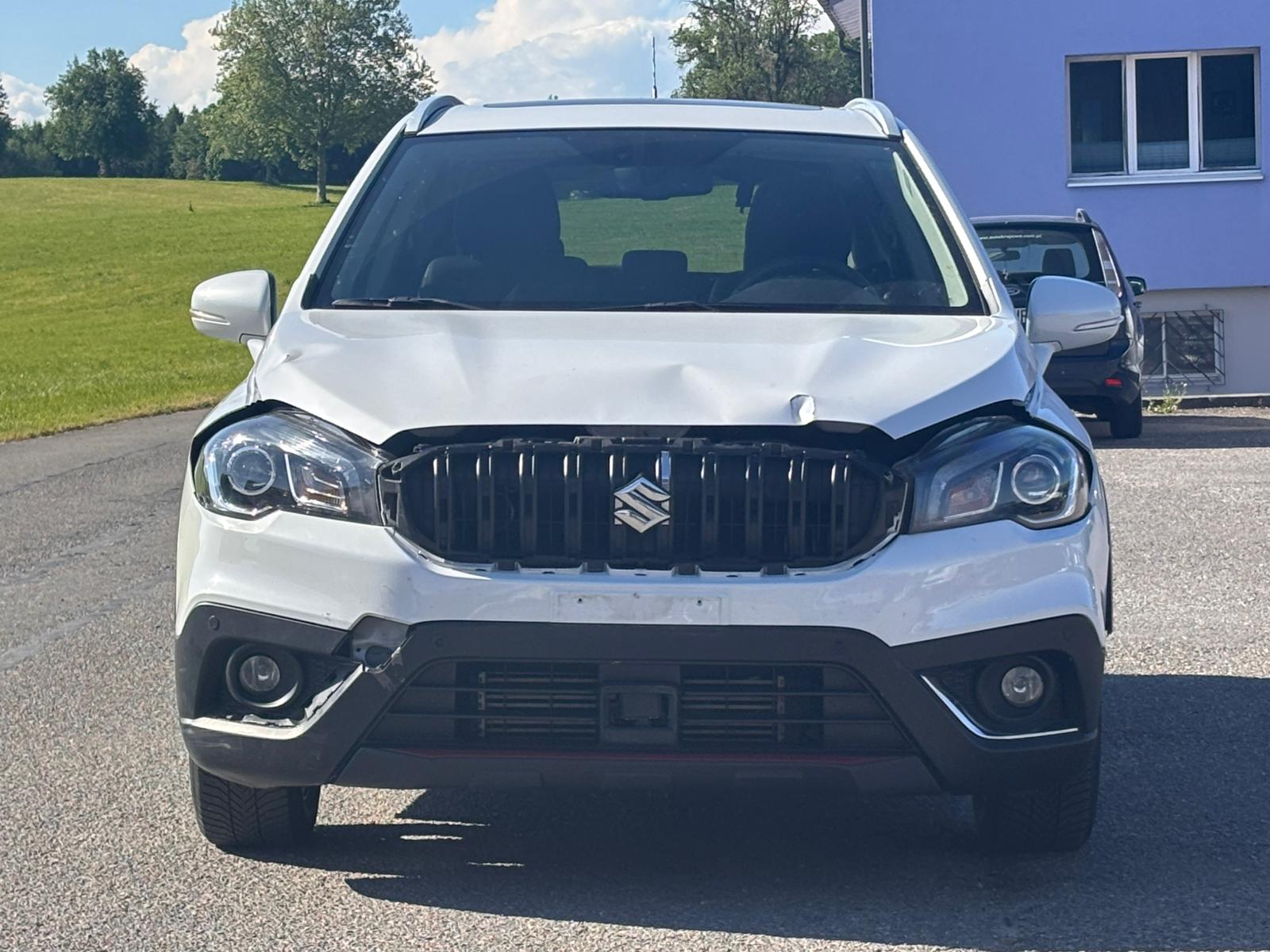 SUZUKI SX4 S-Cross 1.4 16V Compact Top 4WD Automatic-image-1
