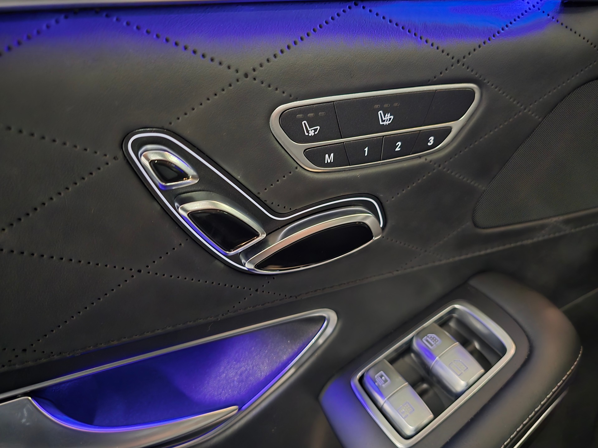 MERCEDES-BENZ S 63 AMG L 4Matic Speedshift MCT-image-22