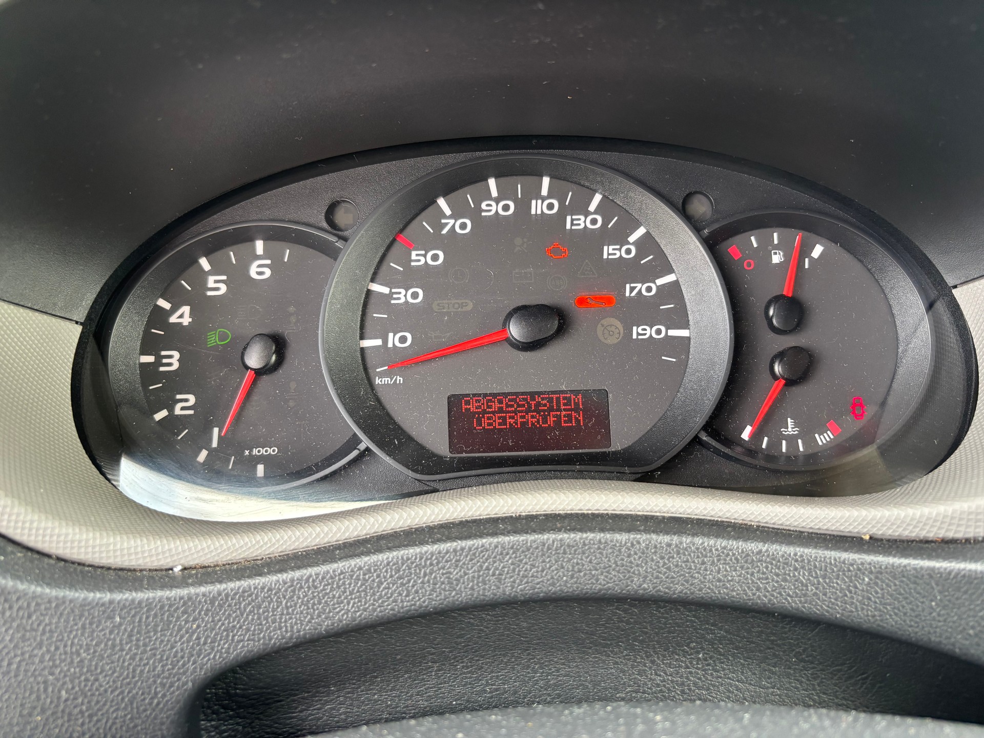 NISSAN NV400 R35.13 L4H1 RWD Pro-image-3