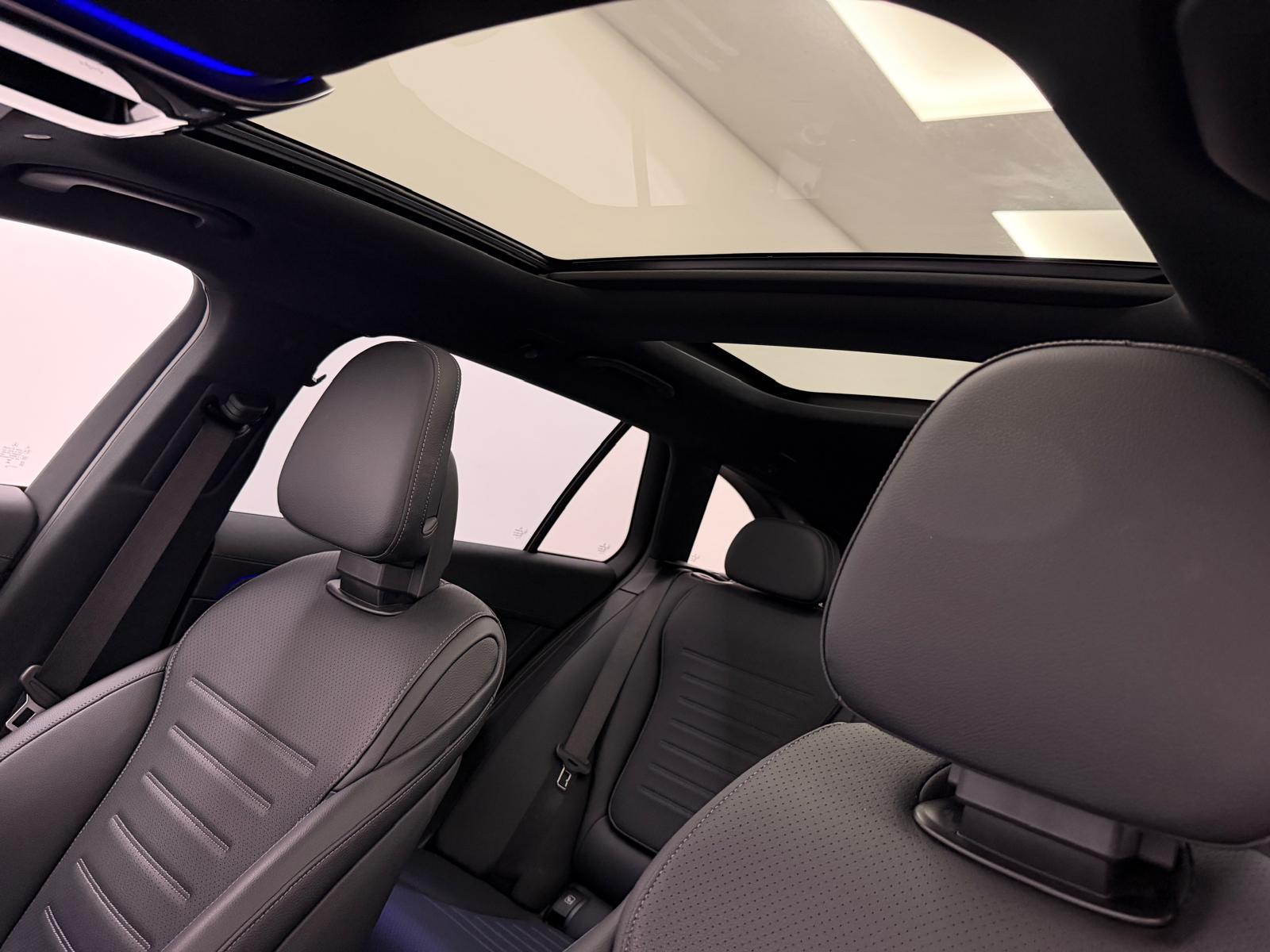MERCEDES-BENZ C 220 d T 4 Matic-image-13