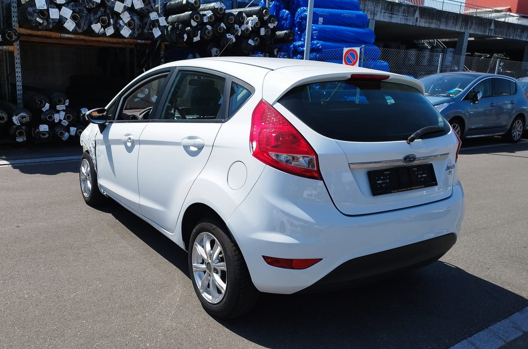 FORD Fiesta 1.4 16V Titanium Automatic-image-3