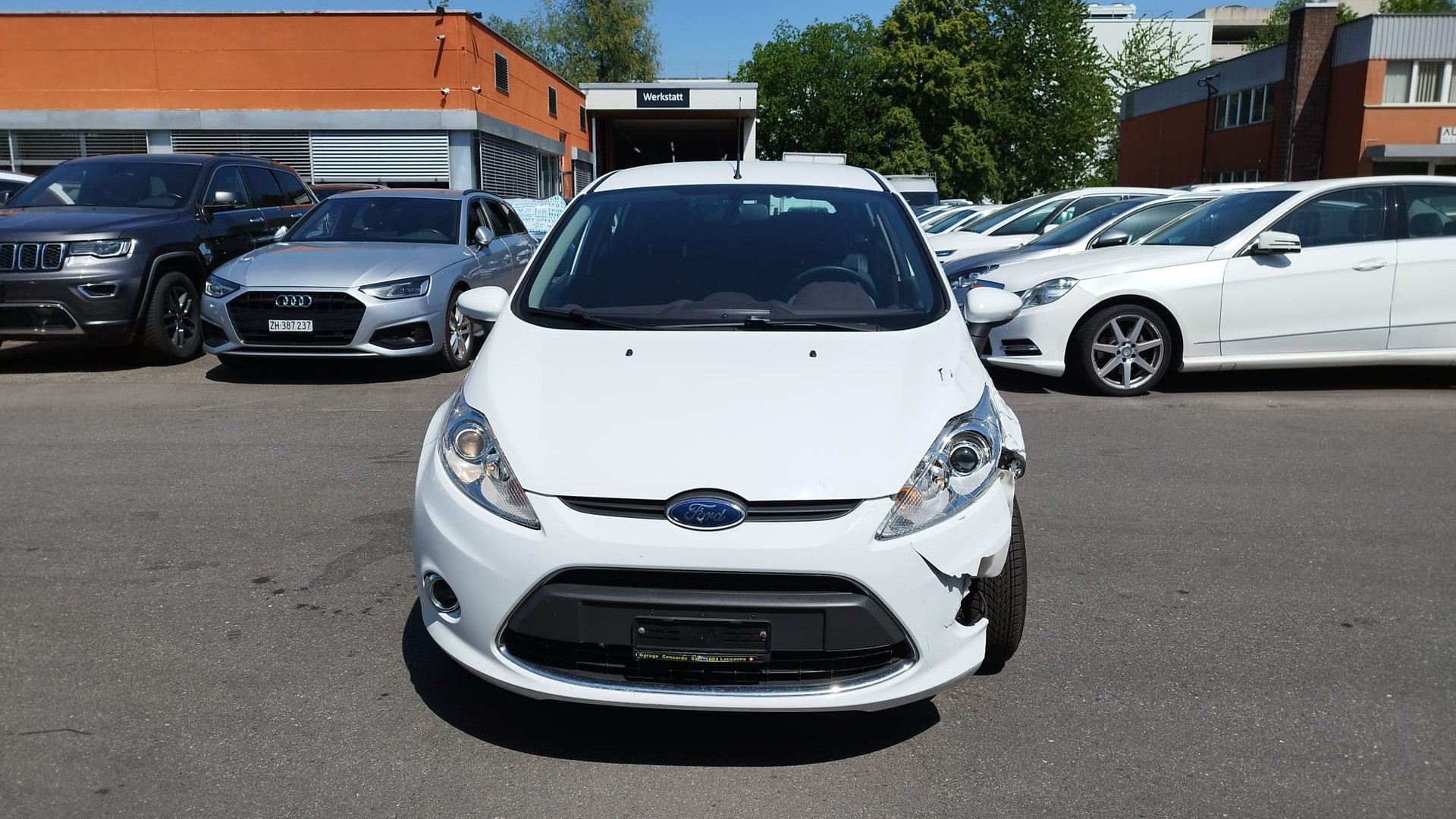 FORD Fiesta 1.4 16V Titanium Automatic-image-7