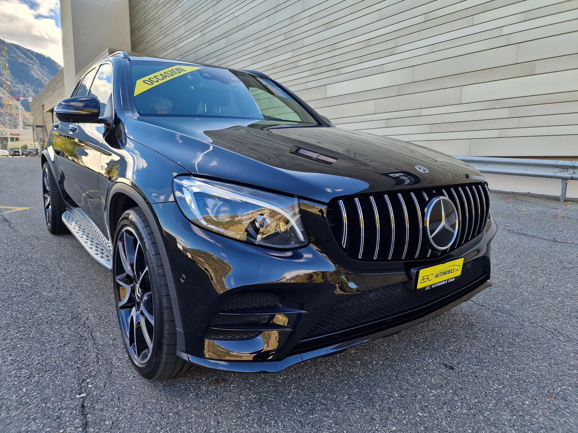 MERCEDES-BENZ GLC 43 AMG 4Matic 9G-Tronic-showroom-element-3