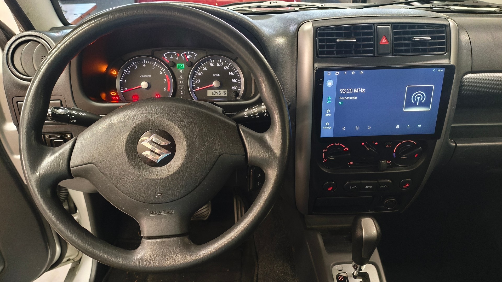 SUZUKI Jimny 1.3 16V GL Top-image-9