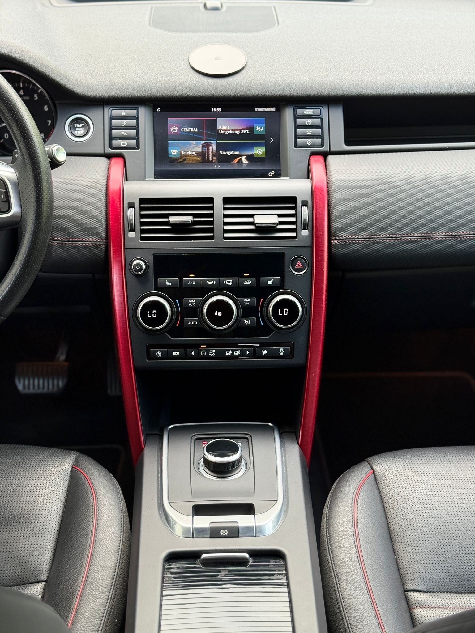LAND ROVER Discovery Sport 2.0 Si4 290 Dynamic-image-12