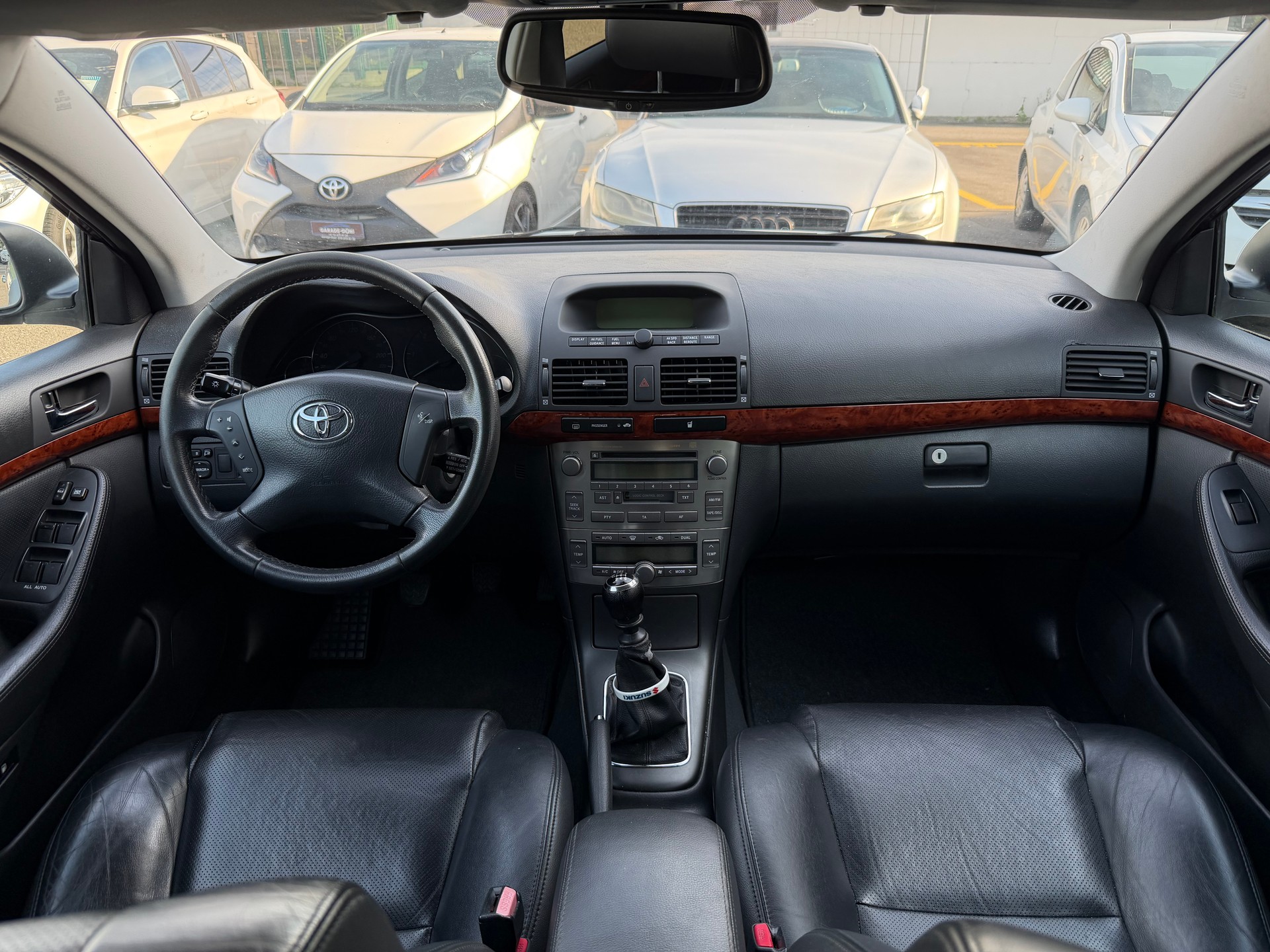 TOYOTA Avensis 2.2D-4 D CleanPower Linea Sol Sportswagon-image-9