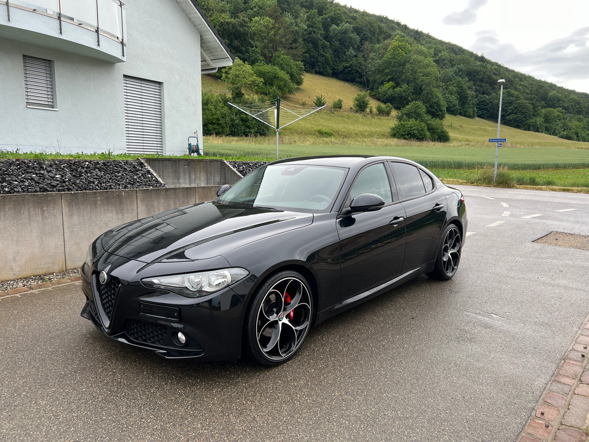 ALFA ROMEO Giulia 2.2 JTDM Super Automatic * 20" Alufelgen *-image-2
