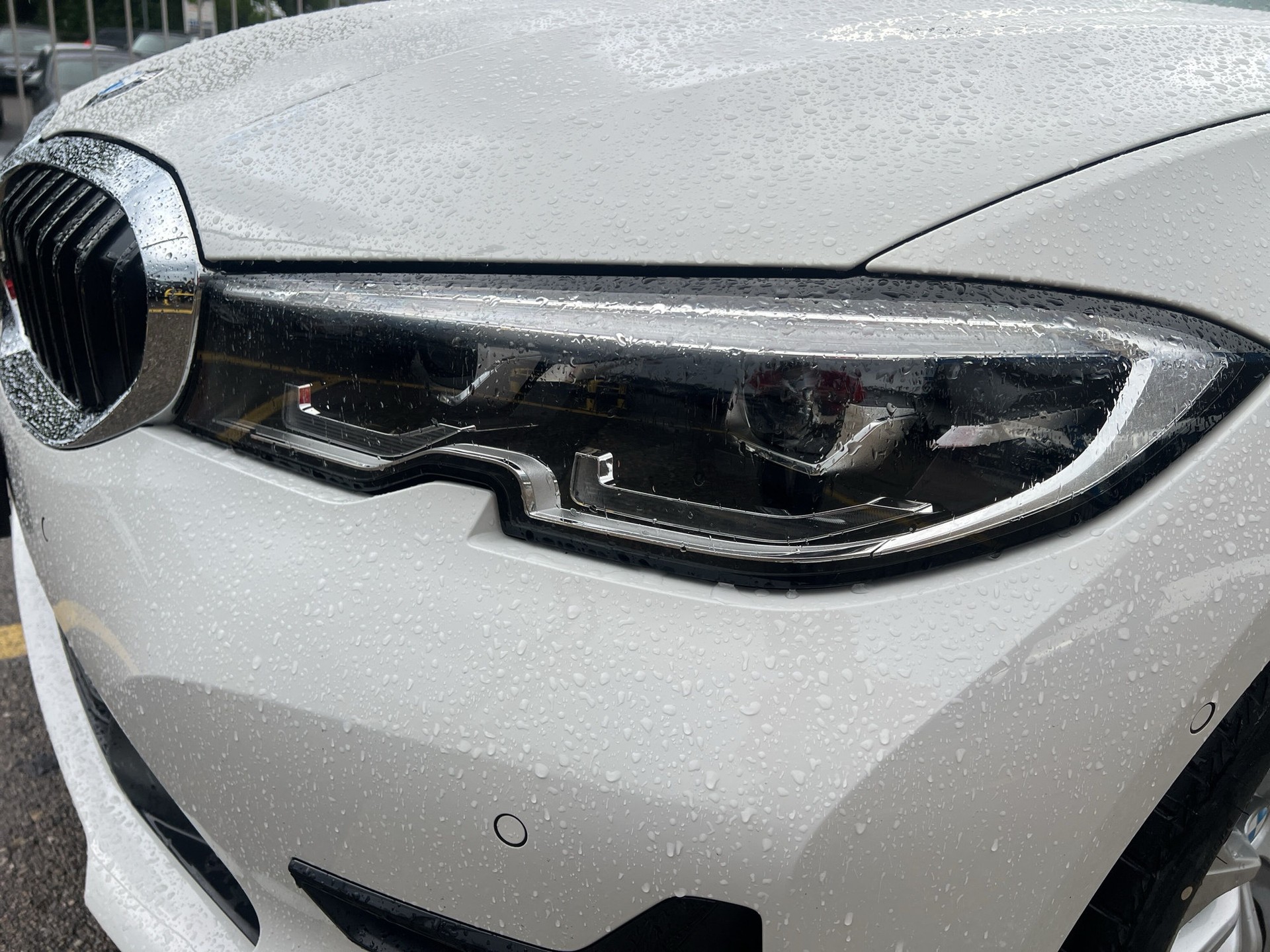 BMW 318i Touring Steptronic-image-17