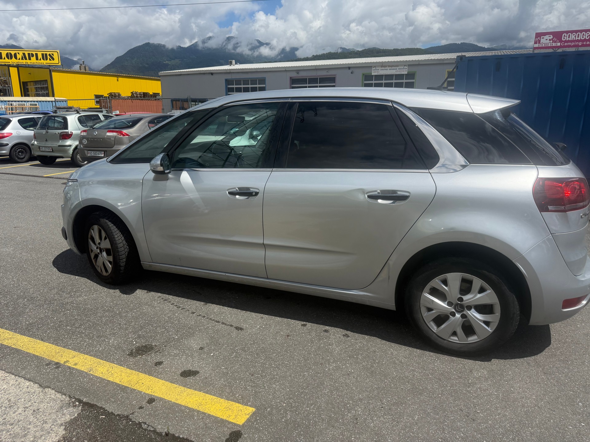 CITROEN C4 Picasso 1.6 BlueHDi Séduction-image-4