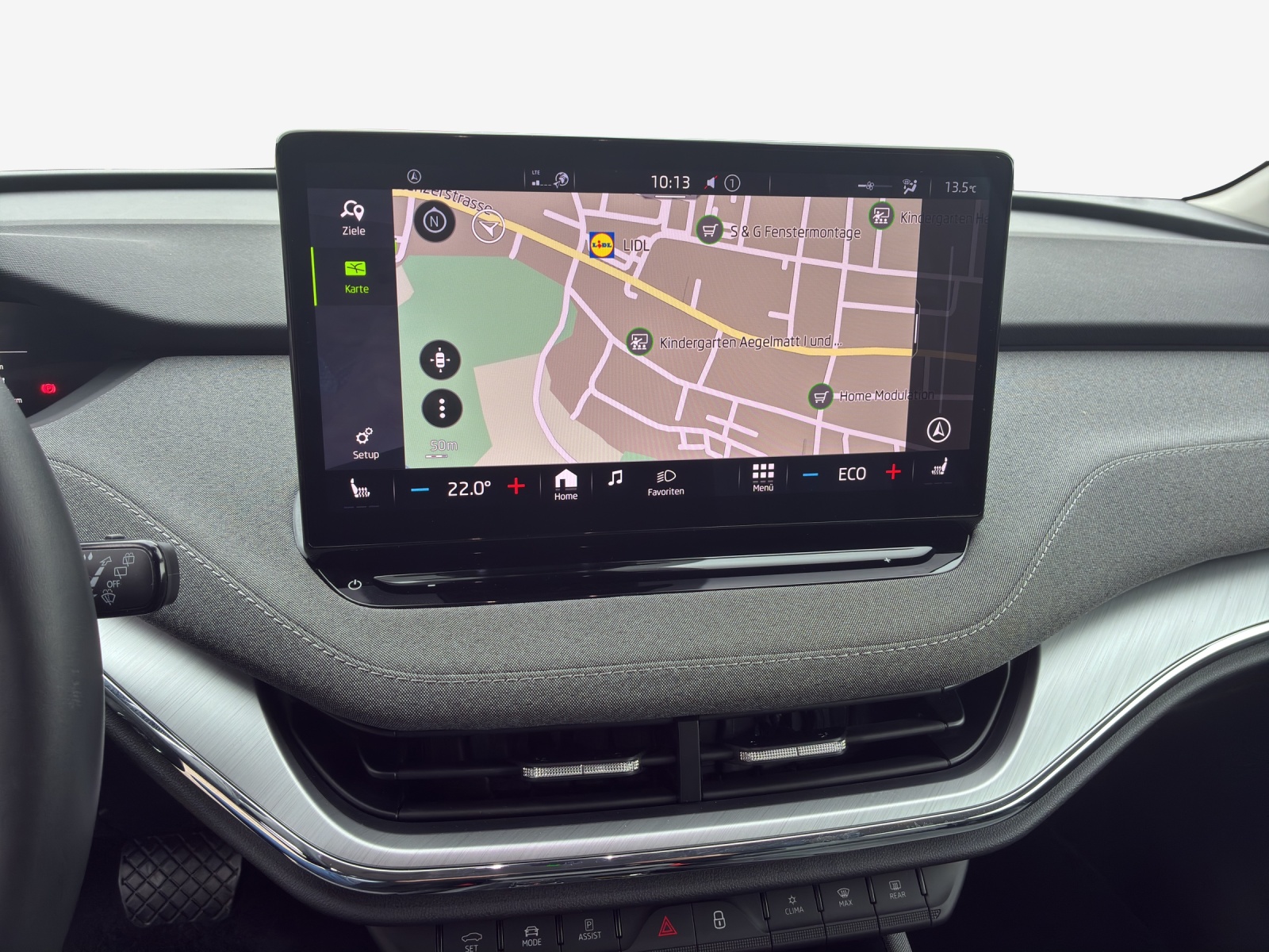 SKODA Enyaq iV 80x-image-11