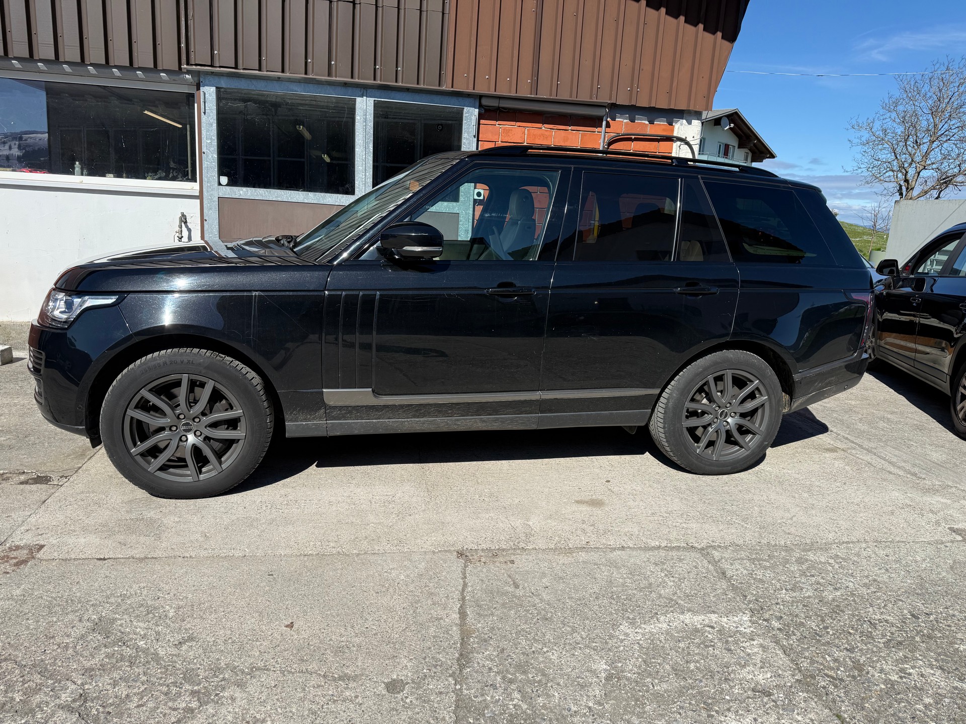 LAND ROVER Range Rover 4.4 SDV8 Vogue Automatic-image-5