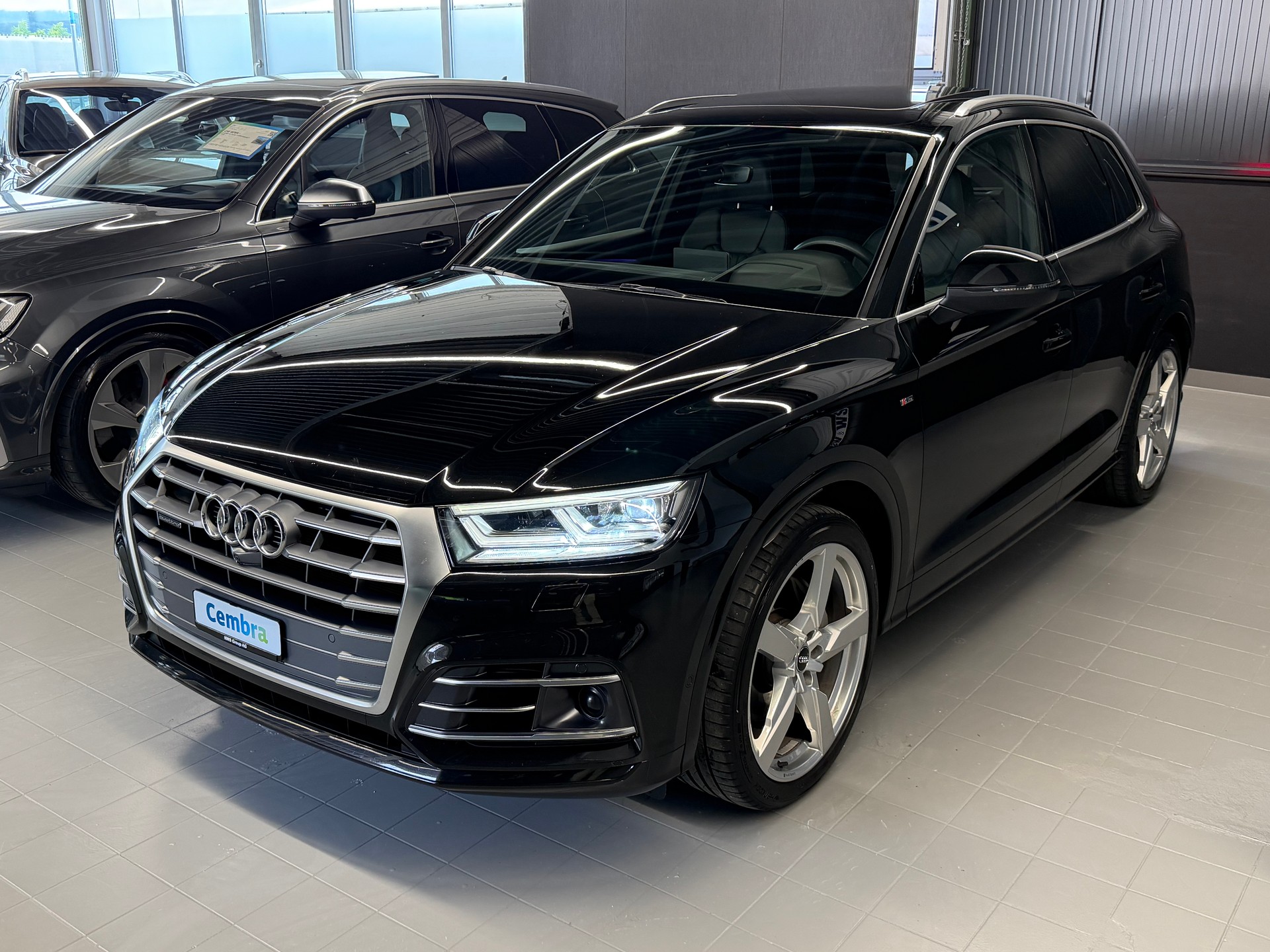 AUDI Q5 3.0 TDI sport S-Line quattro tiptronic-image-3