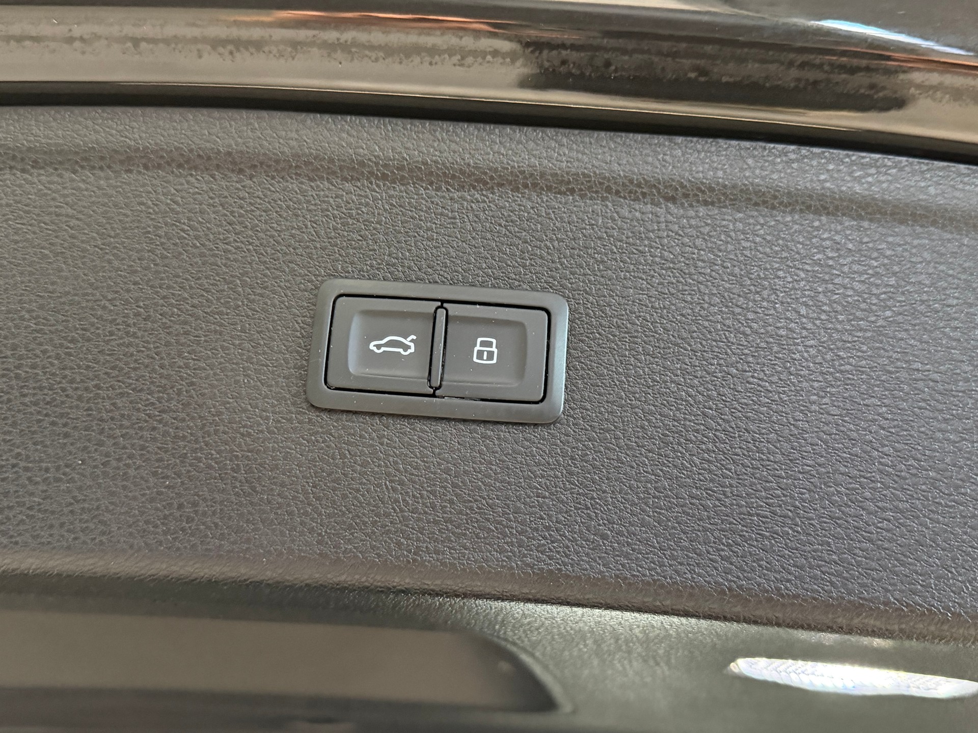 AUDI Q5 3.0 TDI sport S-Line quattro tiptronic-image-31