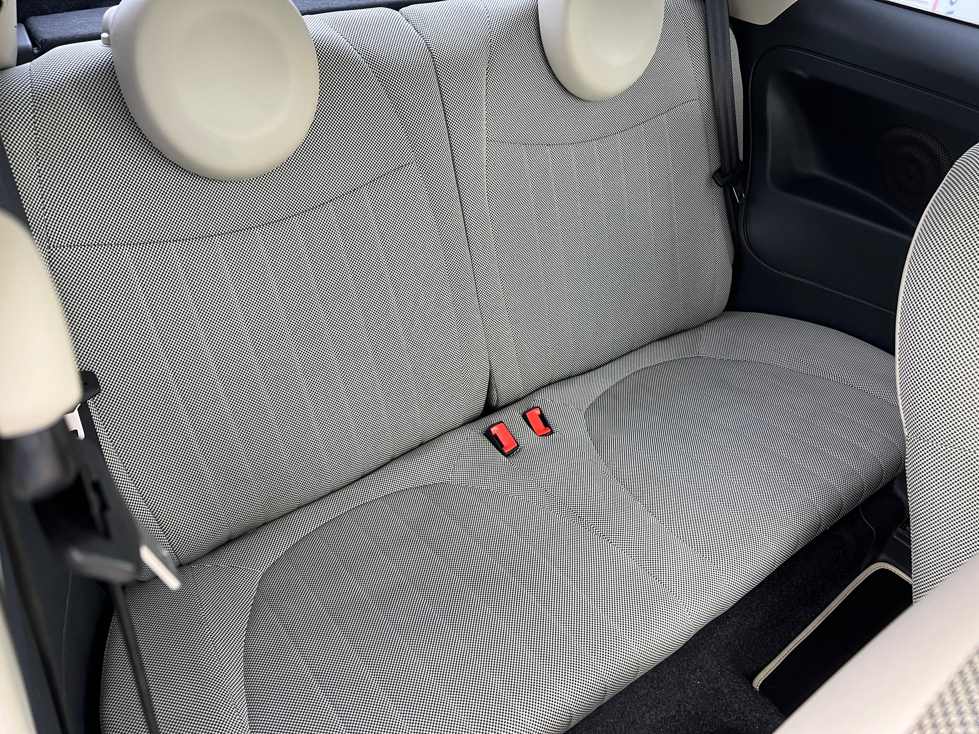 FIAT 500 1.2 Lounge-image-13