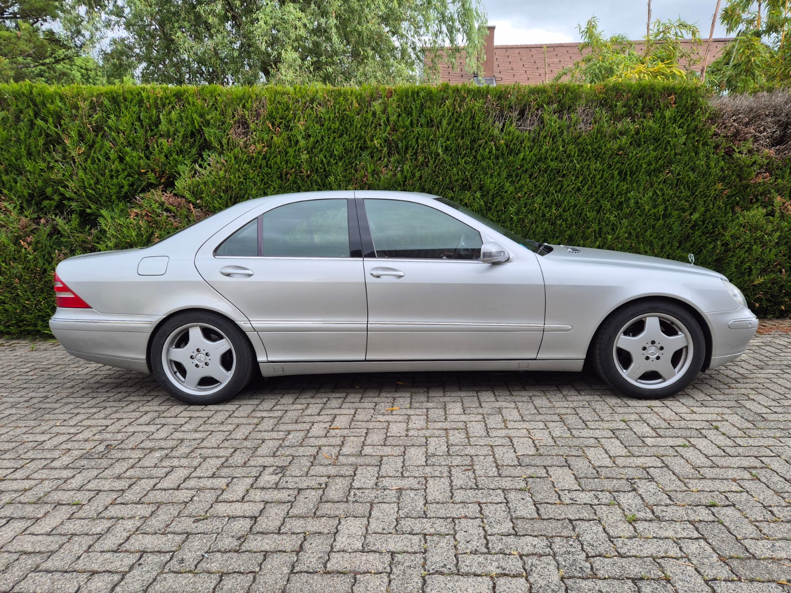MERCEDES-BENZ S 55 AMG-image-2