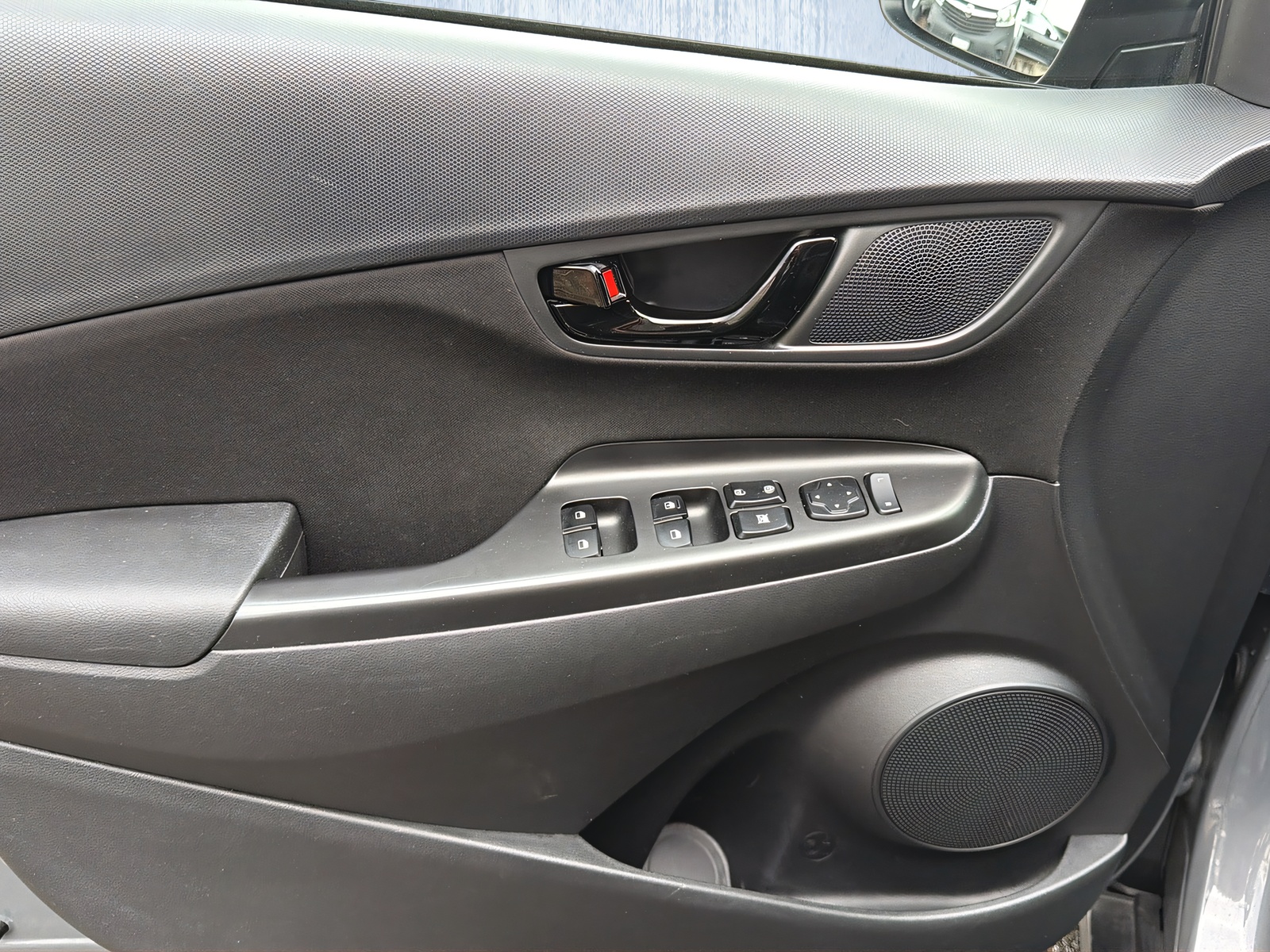 HYUNDAI Kona 1.6 GDi HEV Vertex DCT-image-10