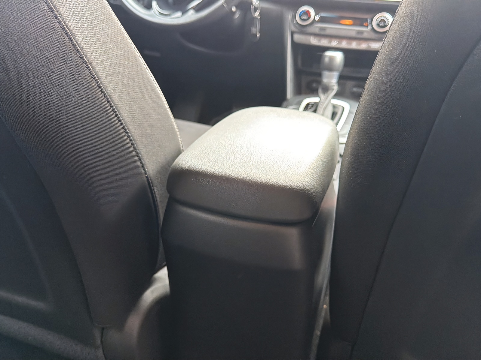 HYUNDAI Kona 1.6 GDi HEV Vertex DCT-image-17